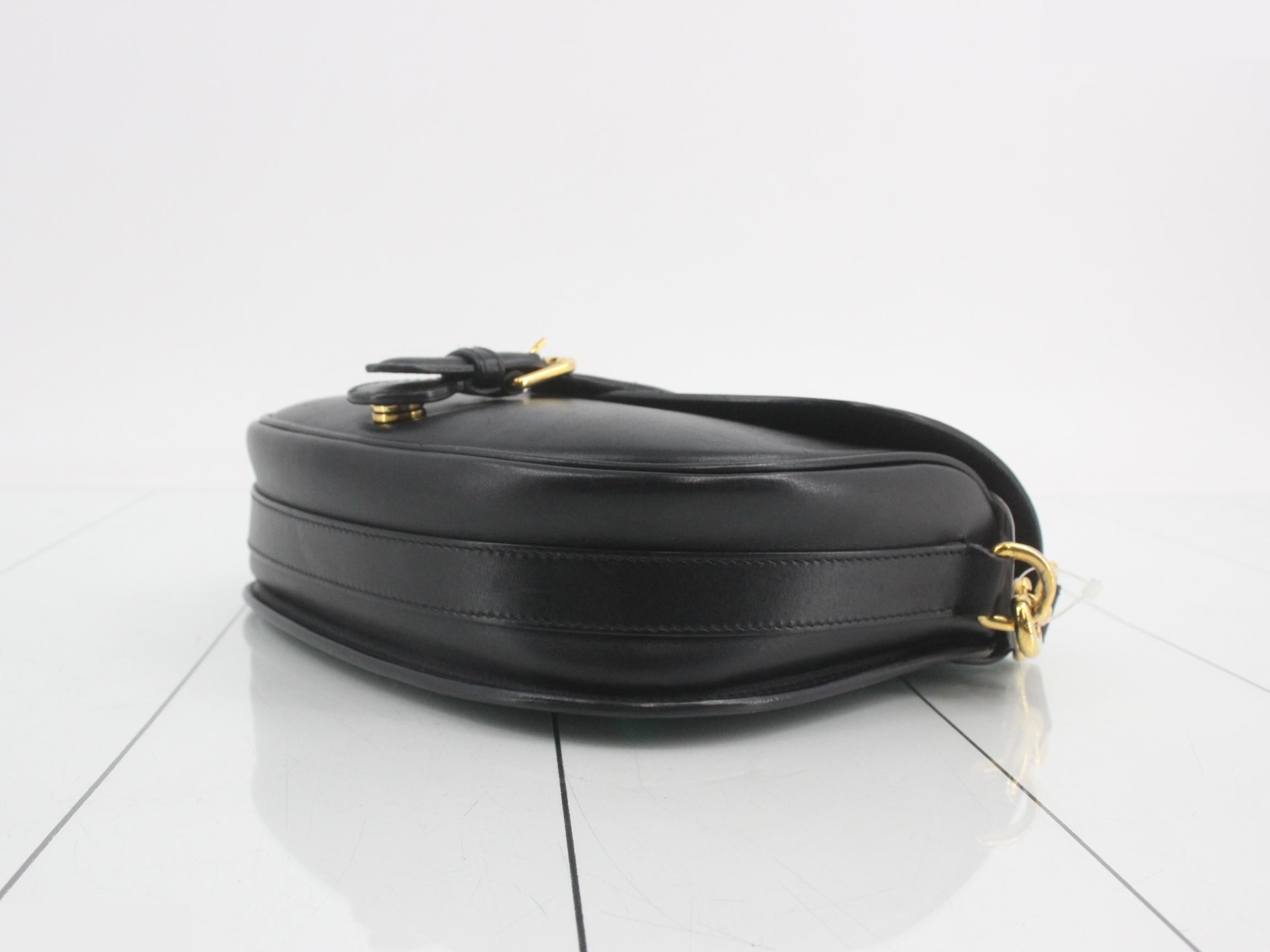 Bobby Medium Shoulder Bag — view 6