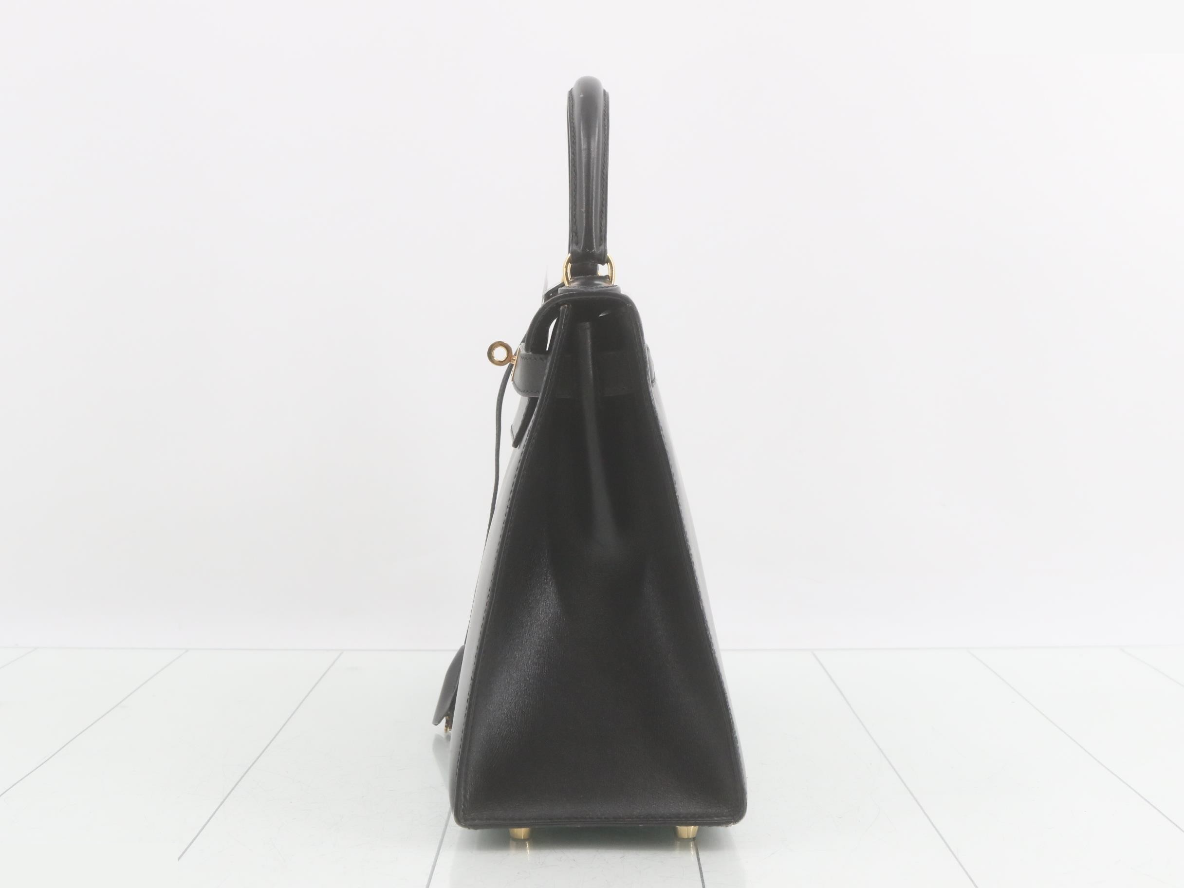 Kelly 28 Sellier Box Calf Black Gold Hardware A — view 4