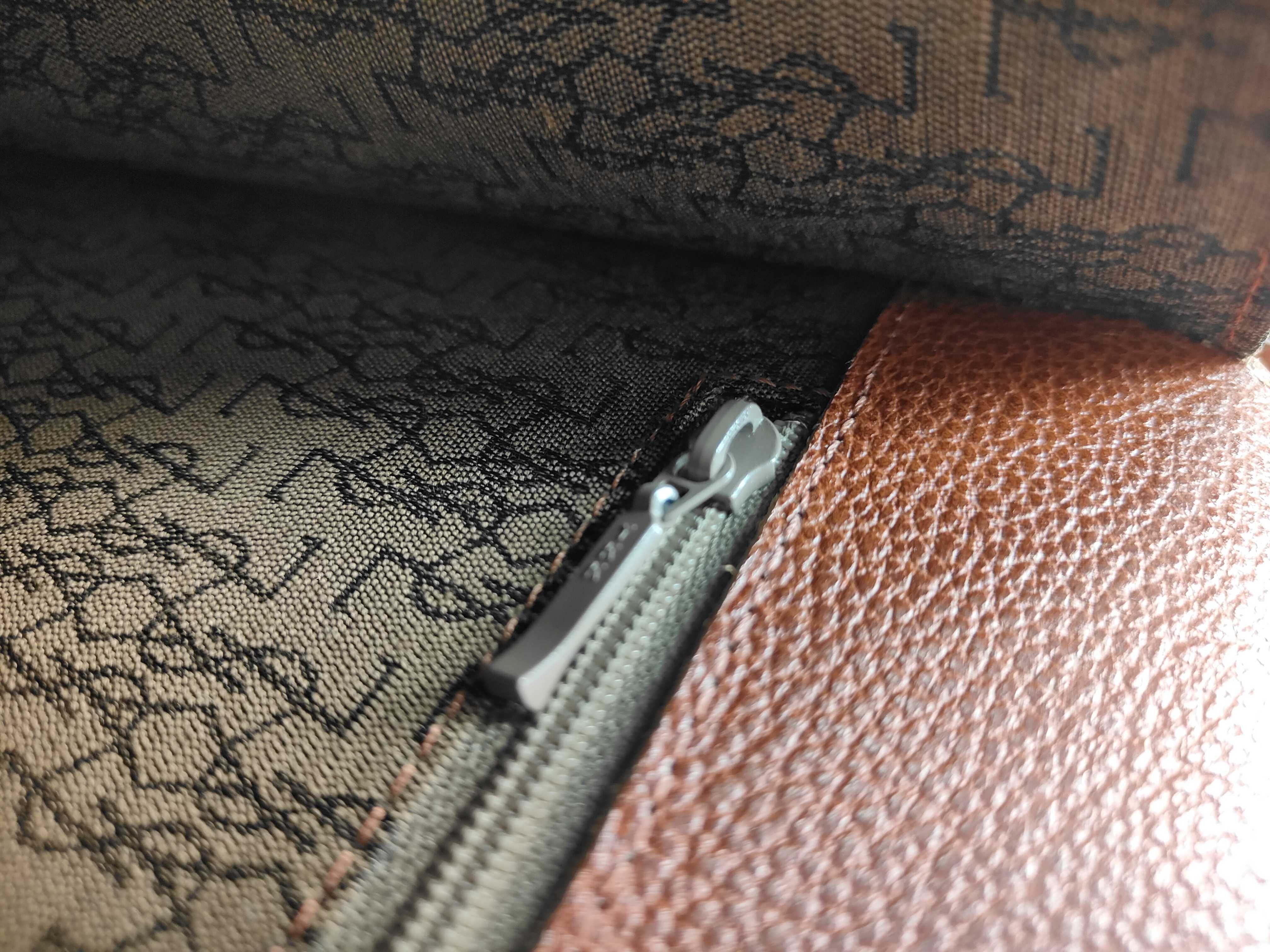 shoulder bag — view 12