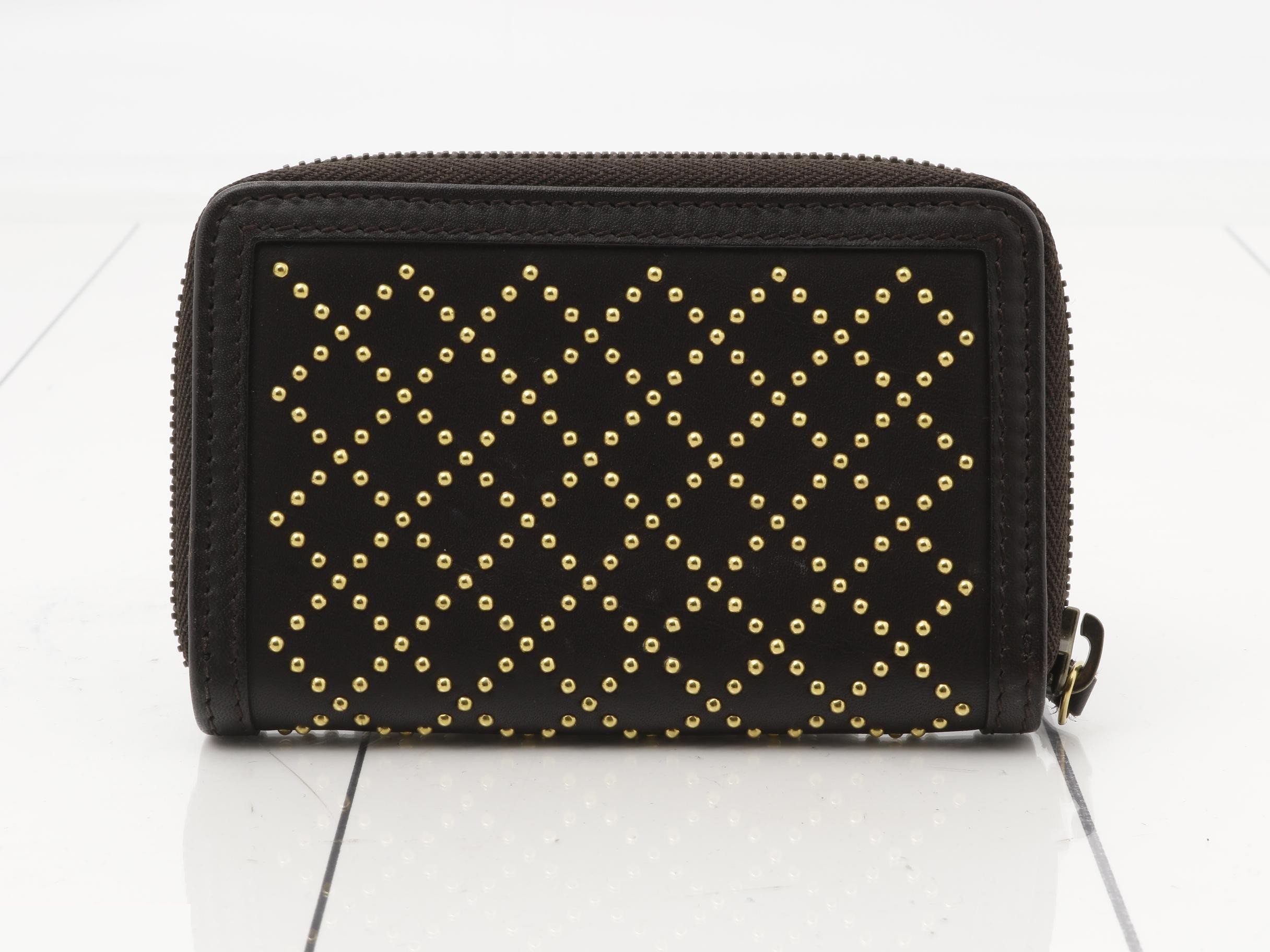 Interlocking (Bag) Coin Case — view 2