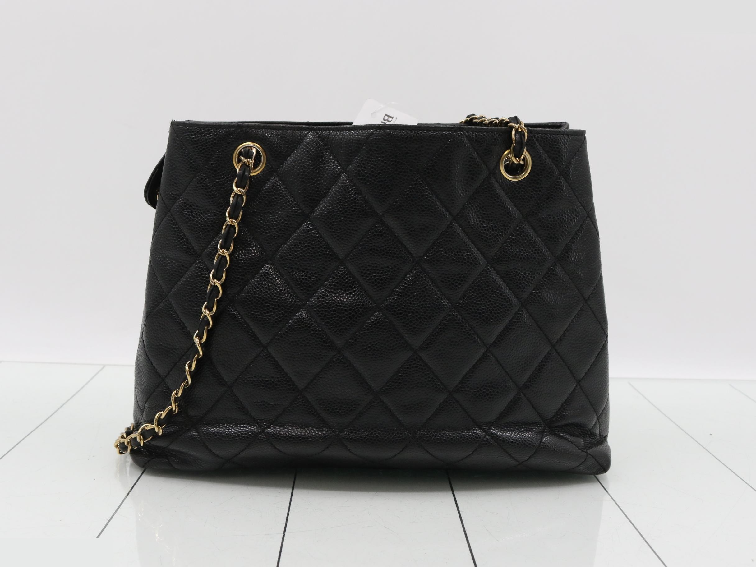 Caviar shoulder bag, with sticker. — view 2