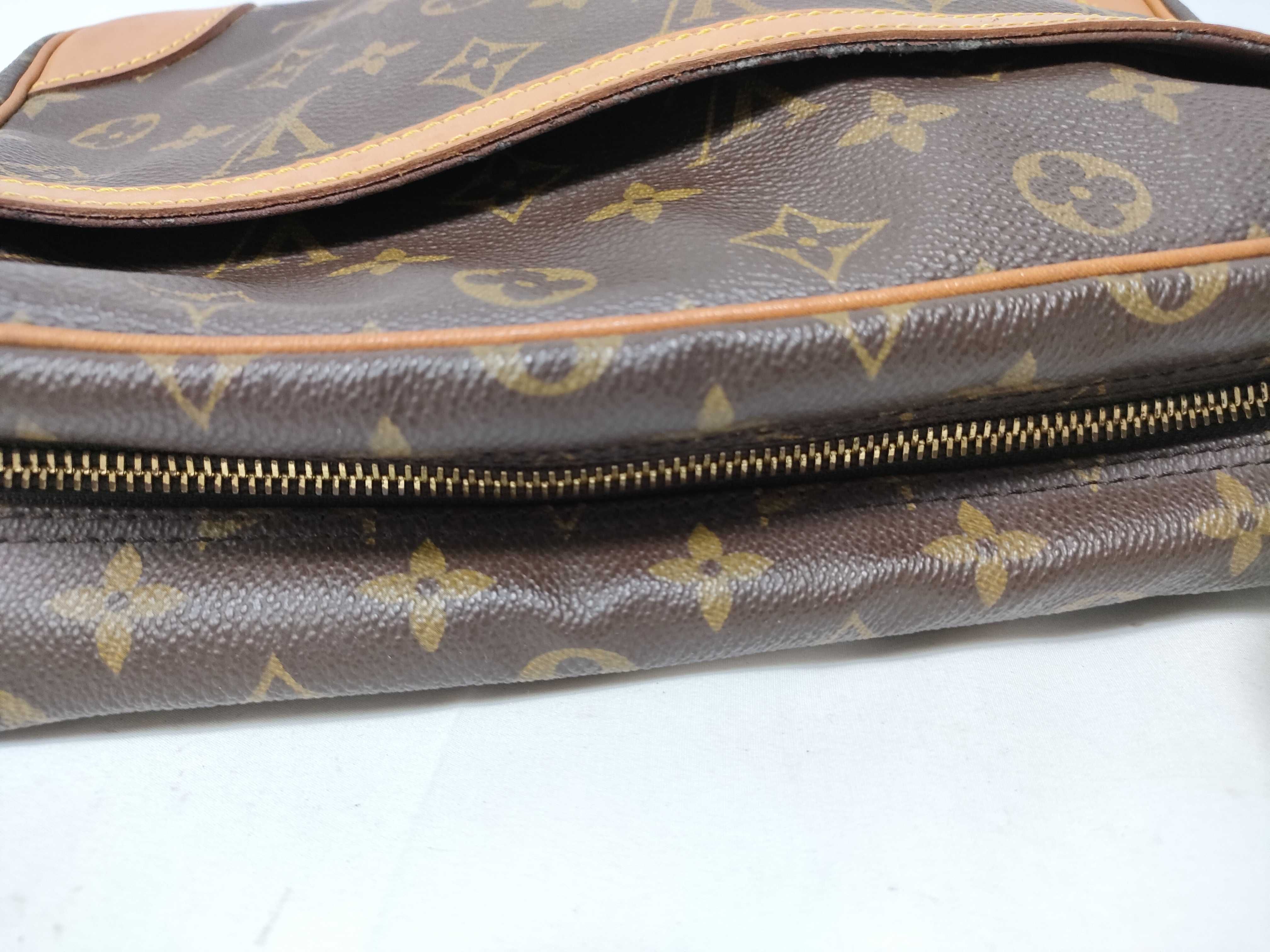 Monogram Trocadero 30 Shoulder Bag — view 10