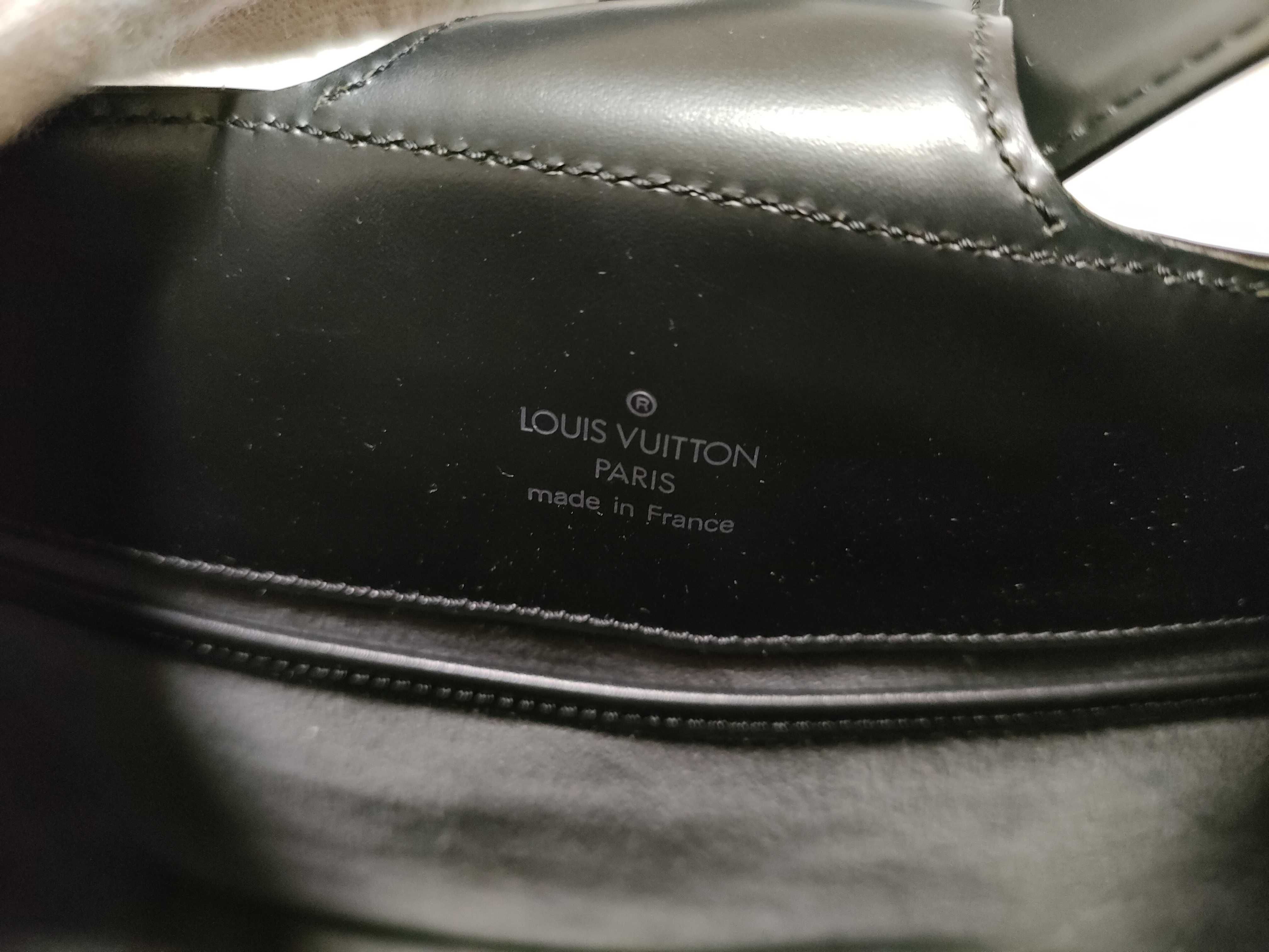 Epi Leather Shoulder Bag, M52162 TH0929, Black — view 11
