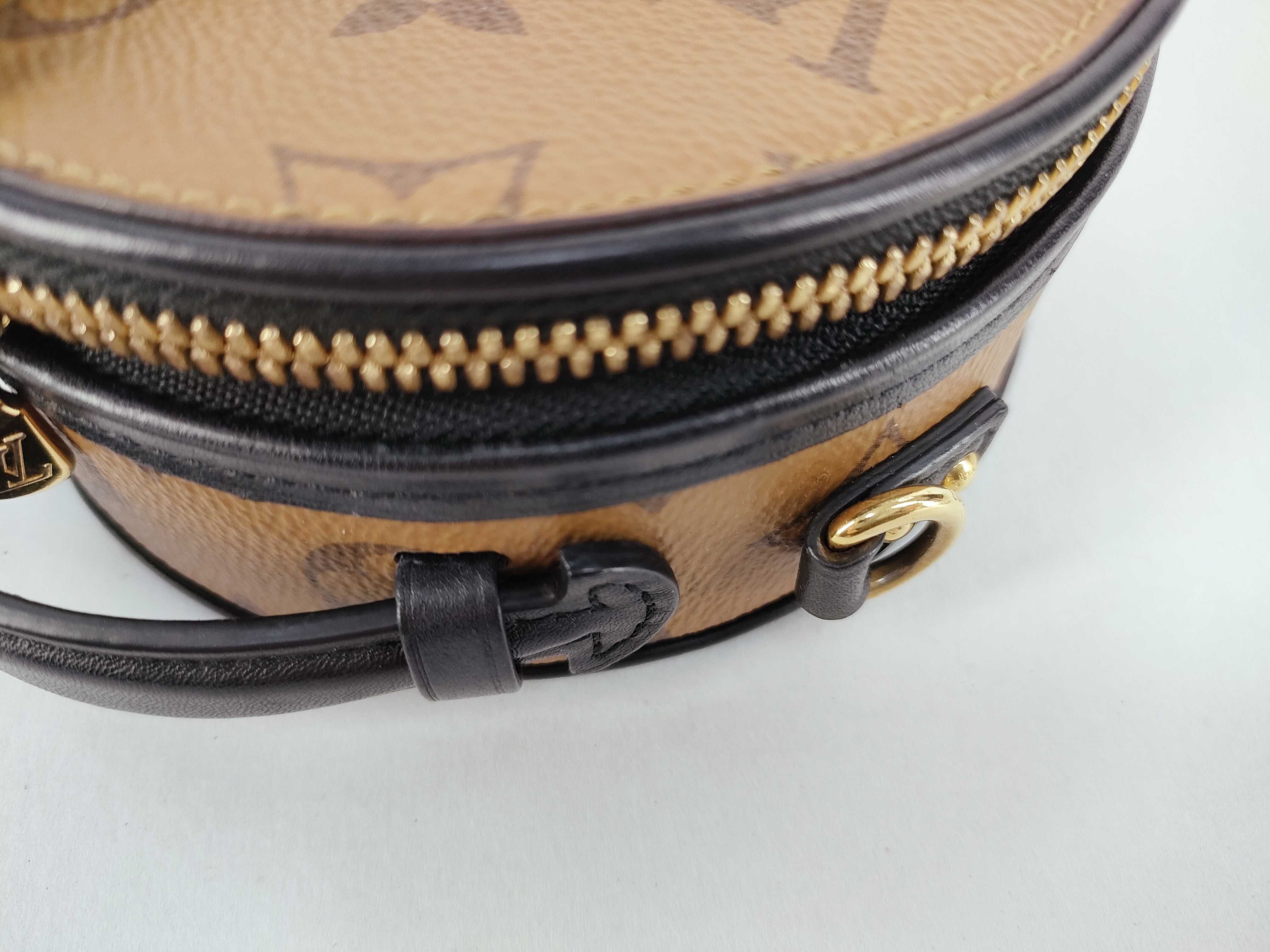 Monogram Louis Vuitton Shoulder Bag — view 5
