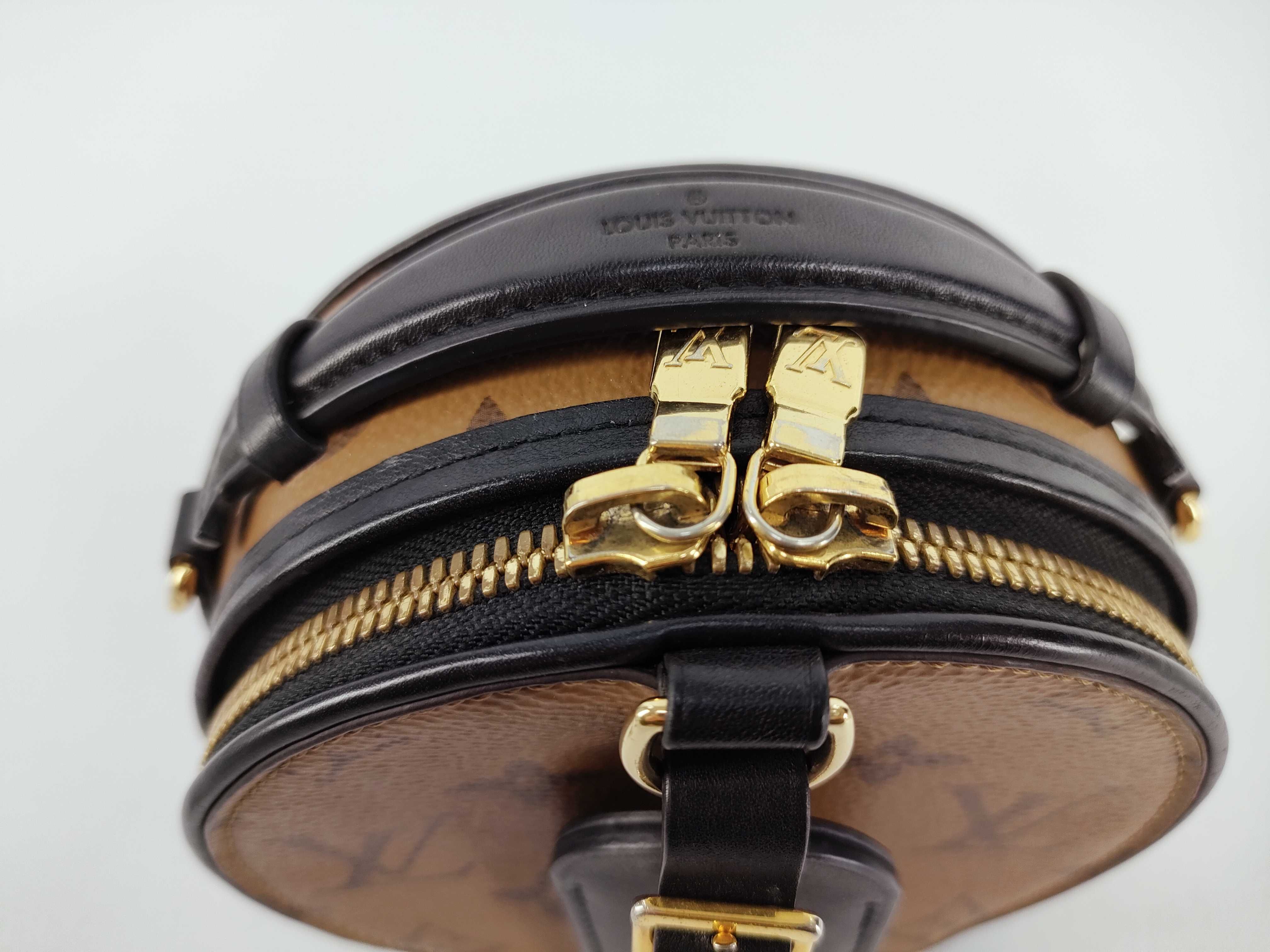 Monogram Louis Vuitton Shoulder Bag — view 8