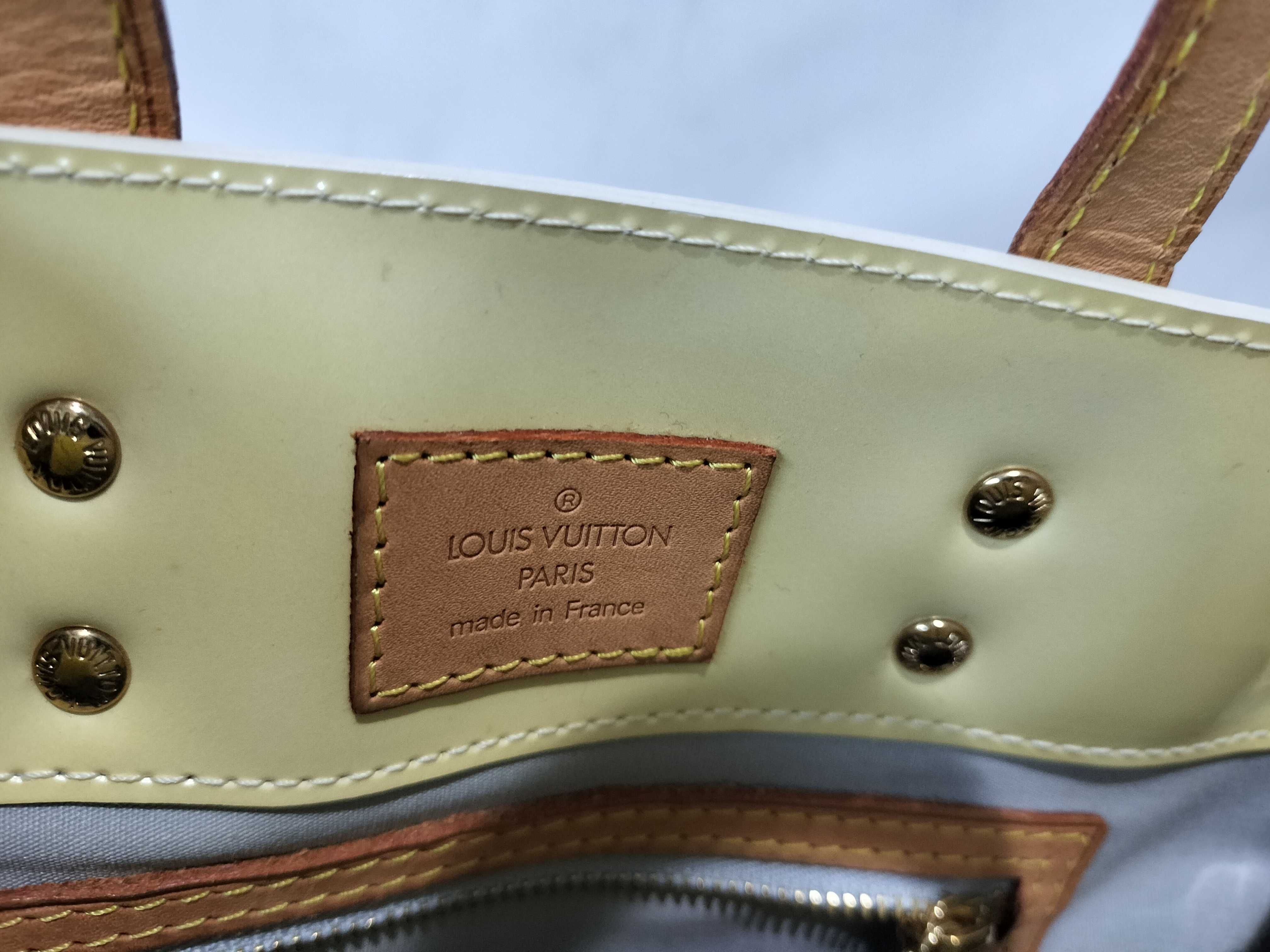 Vernis Lead PM Handbag — view 10