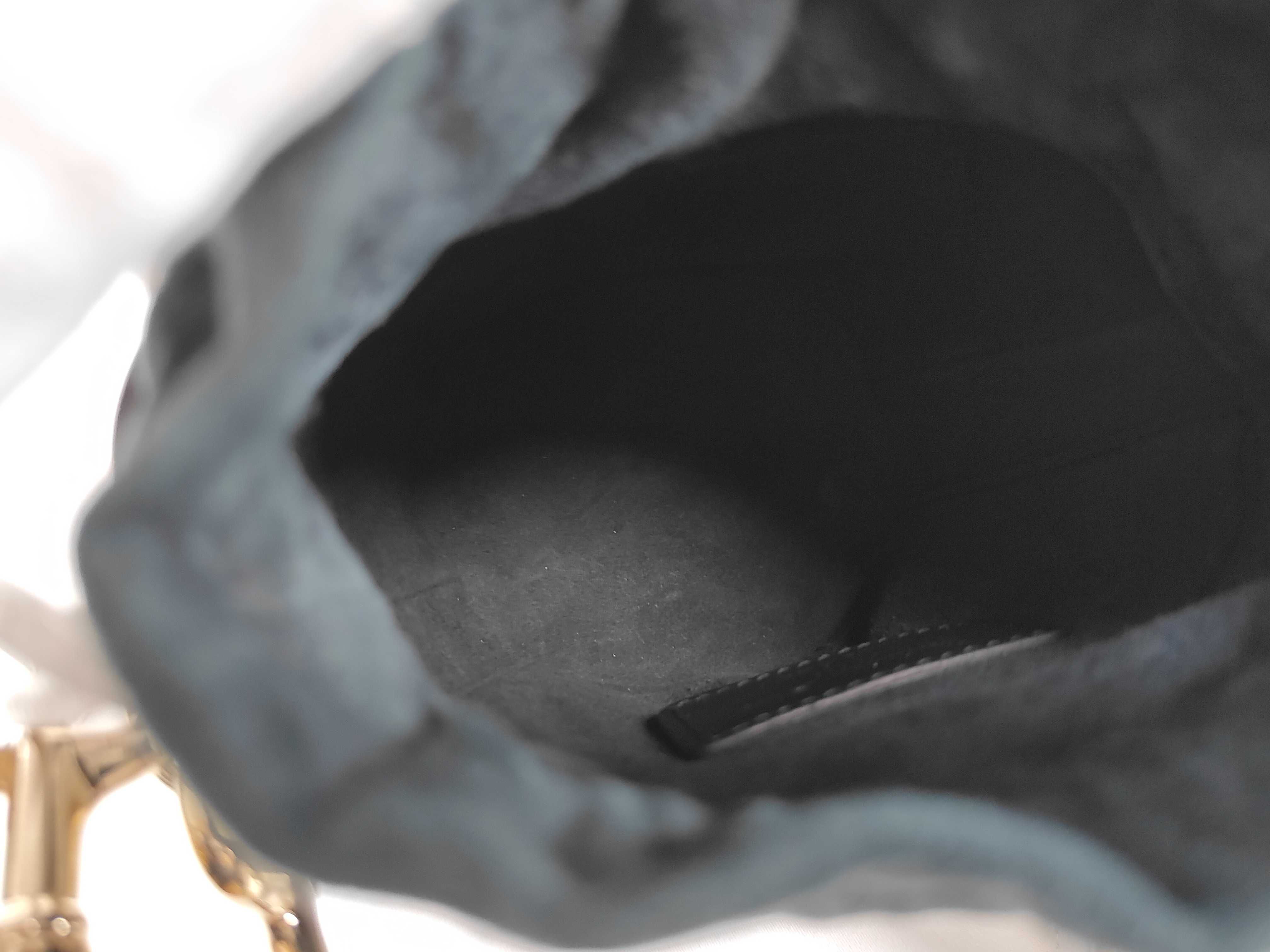 Bucket Shoulder Bag Handbag — view 9