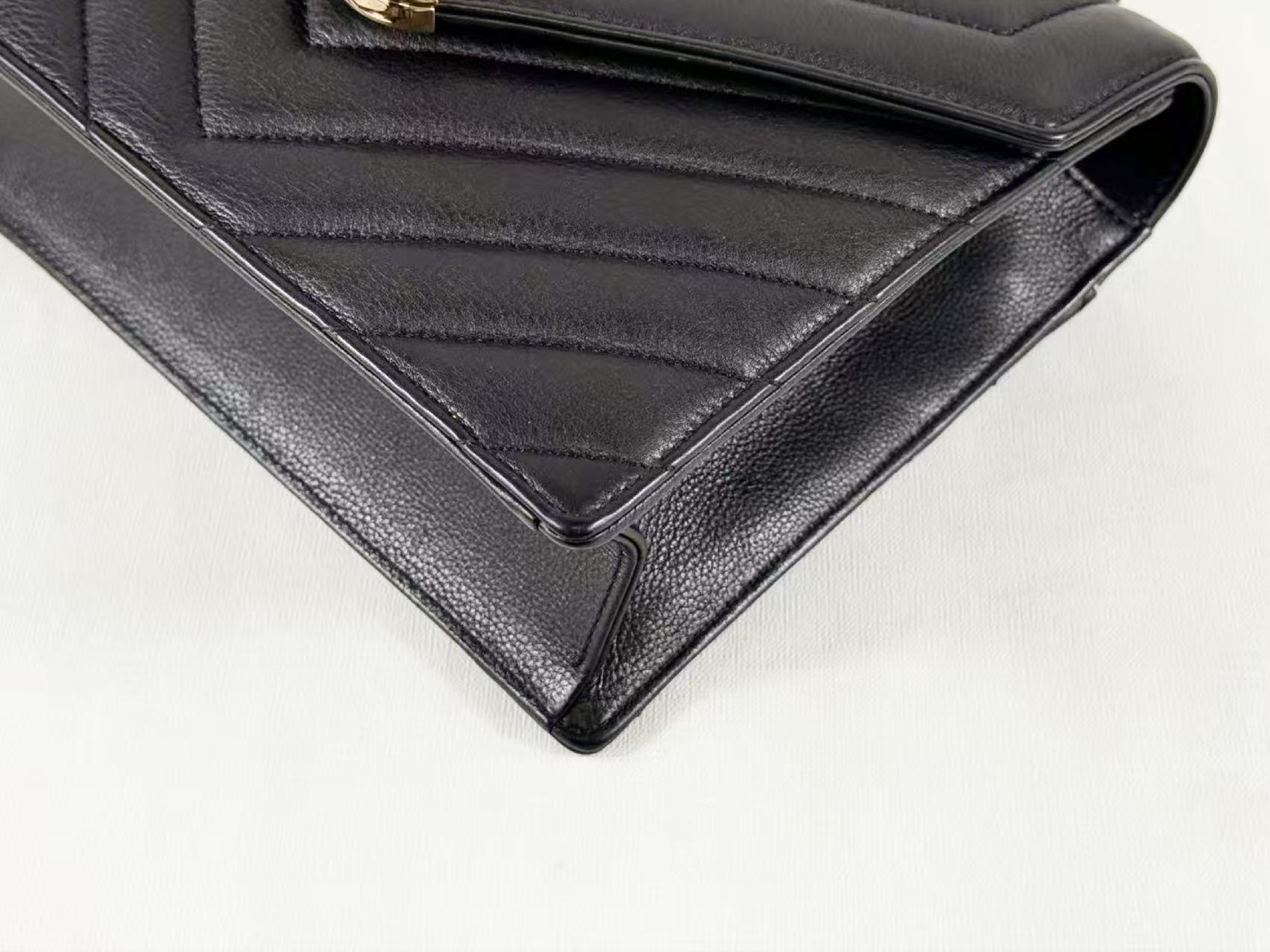 Black Chevron Shoulder Bag, W21/H17/D7cm (approx.), serial number in the 27 range. Includes dust bag, authenticity card, and seal. Gold hardware. Item number 27168293. — view 10