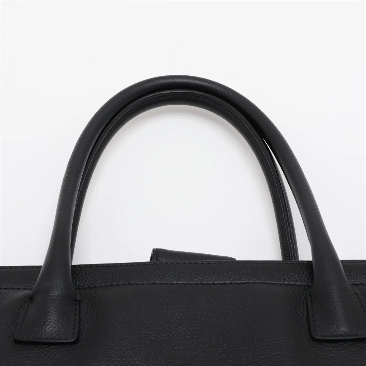 Executive Leather 2-Way Handbag, Black with Gold Hardware, Item Number 18023968 (Serial Number 18) — view 6