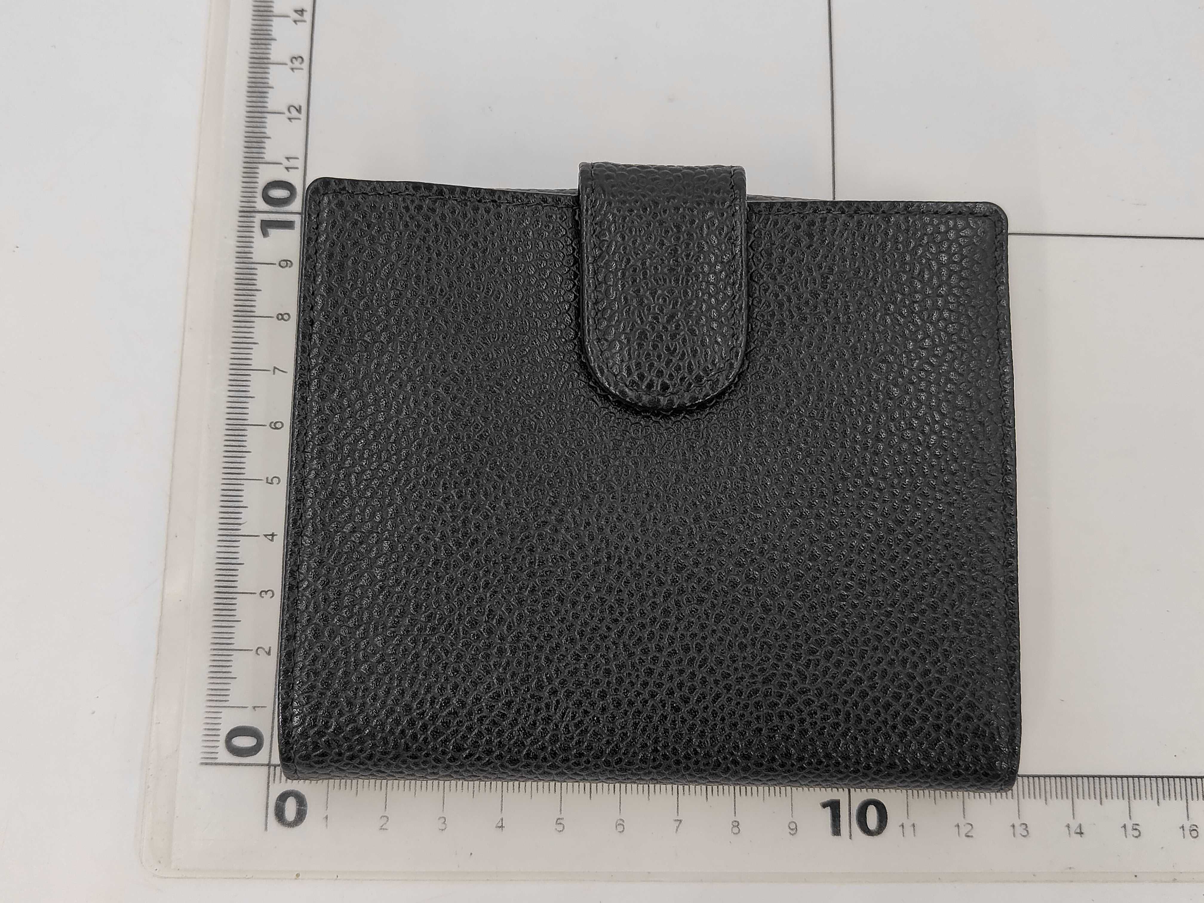 wallet — view 2