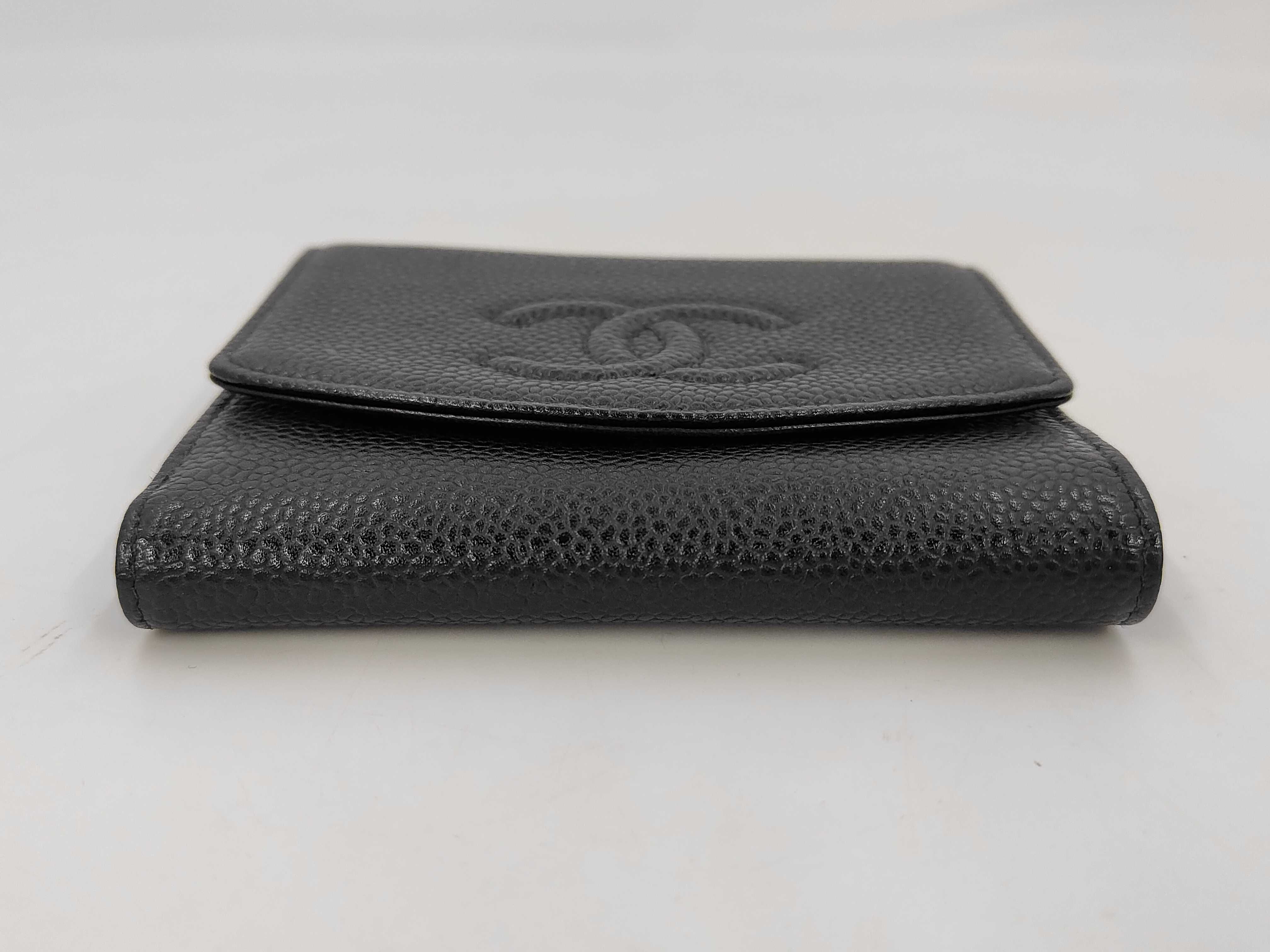 wallet — view 3