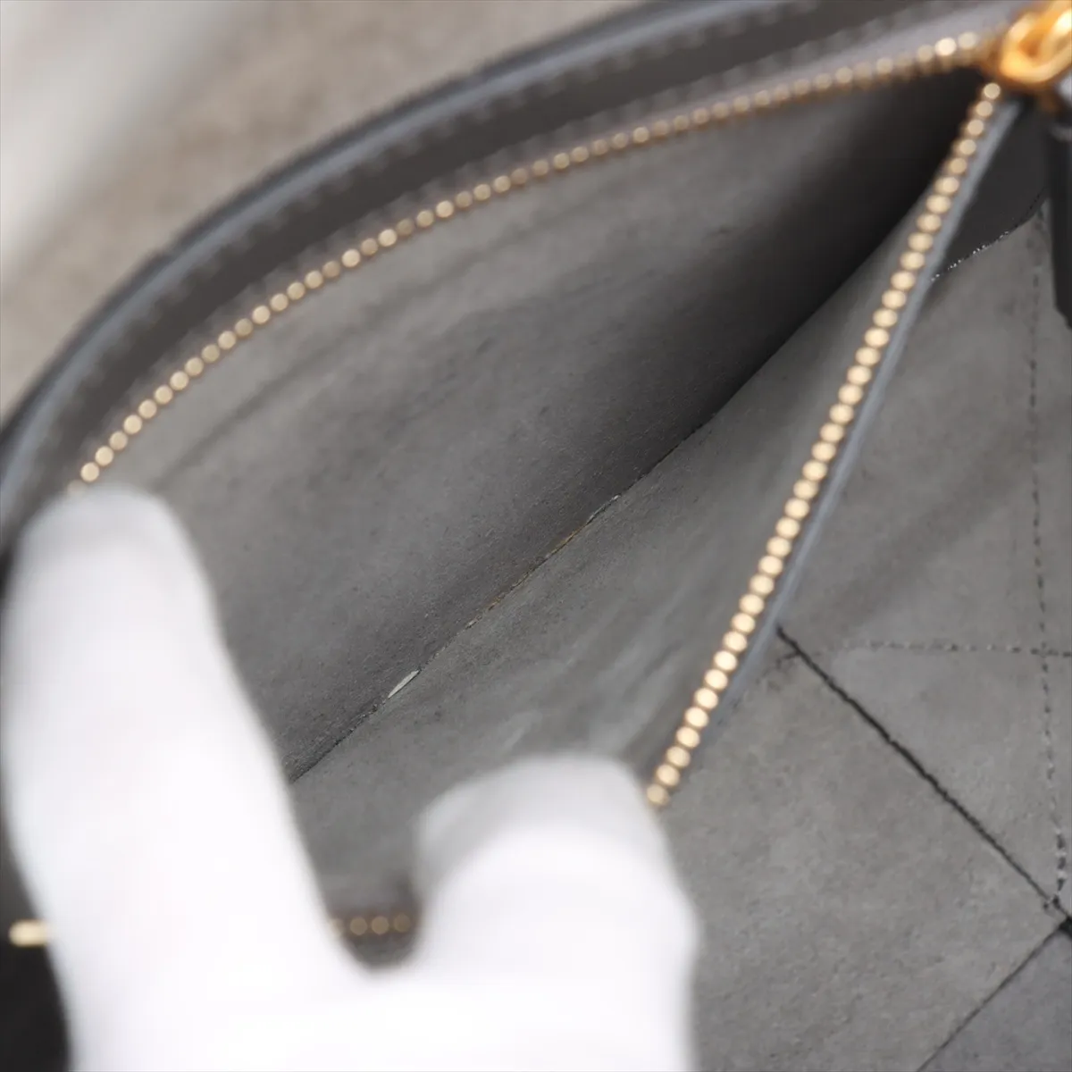 Vertical Cabas Small Leather 2WAY Tote Bag Gray — view 9