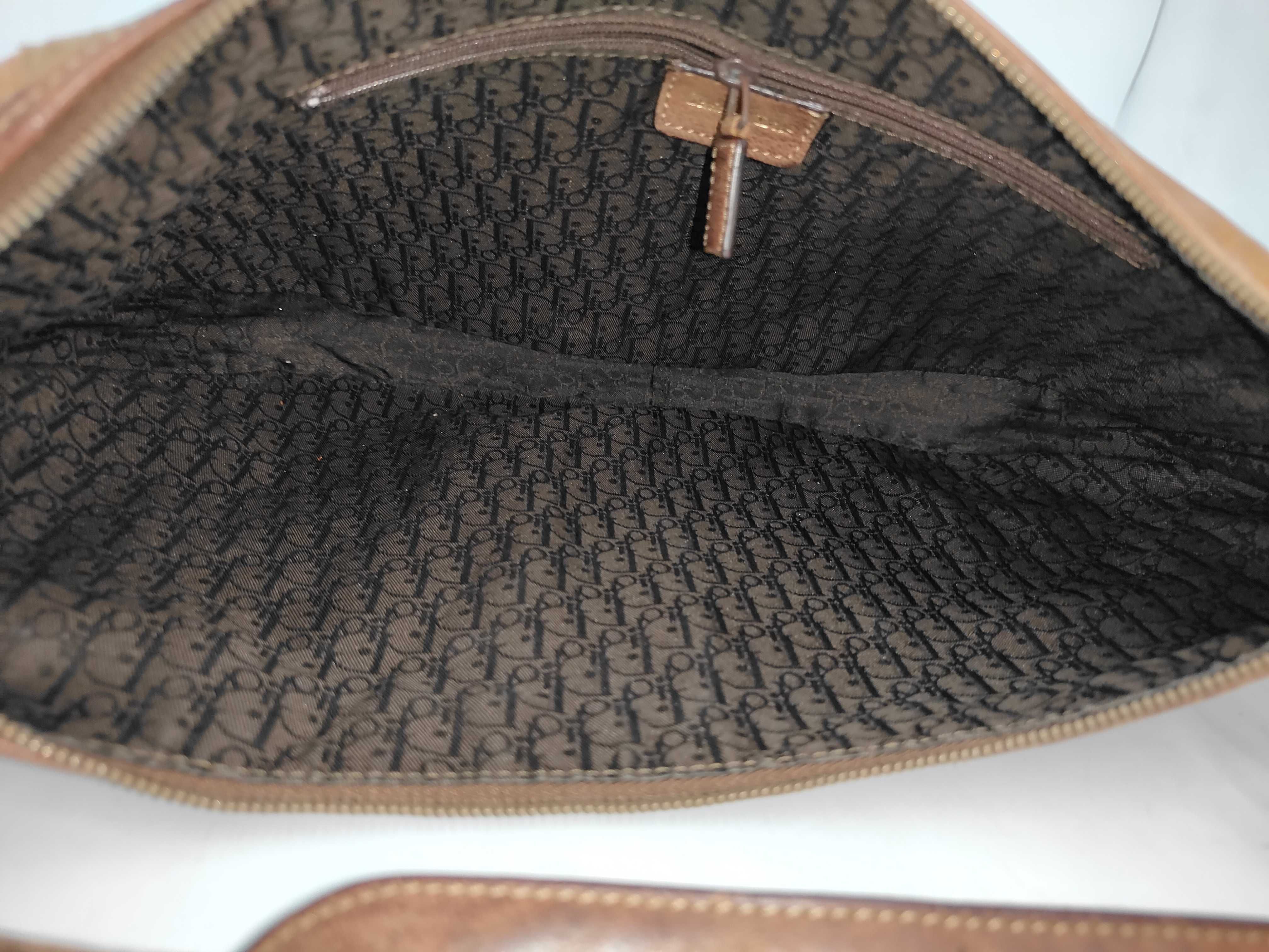 logo leather handbag — view 9