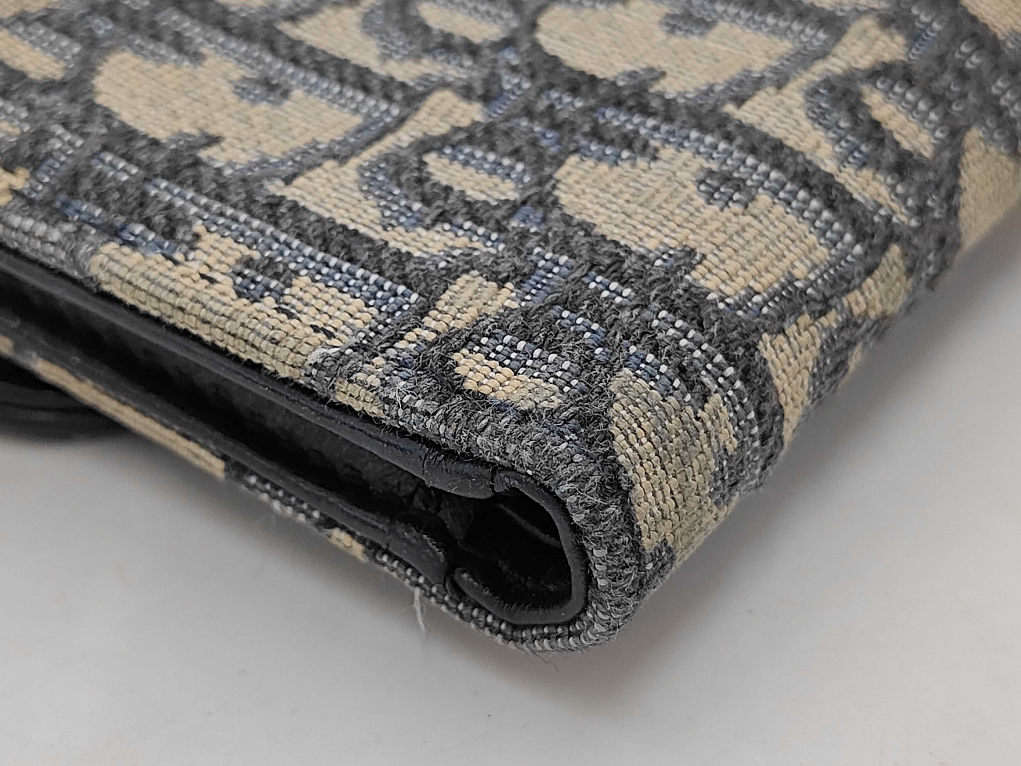 Trotter Oblique Tri-fold Wallet — view 3