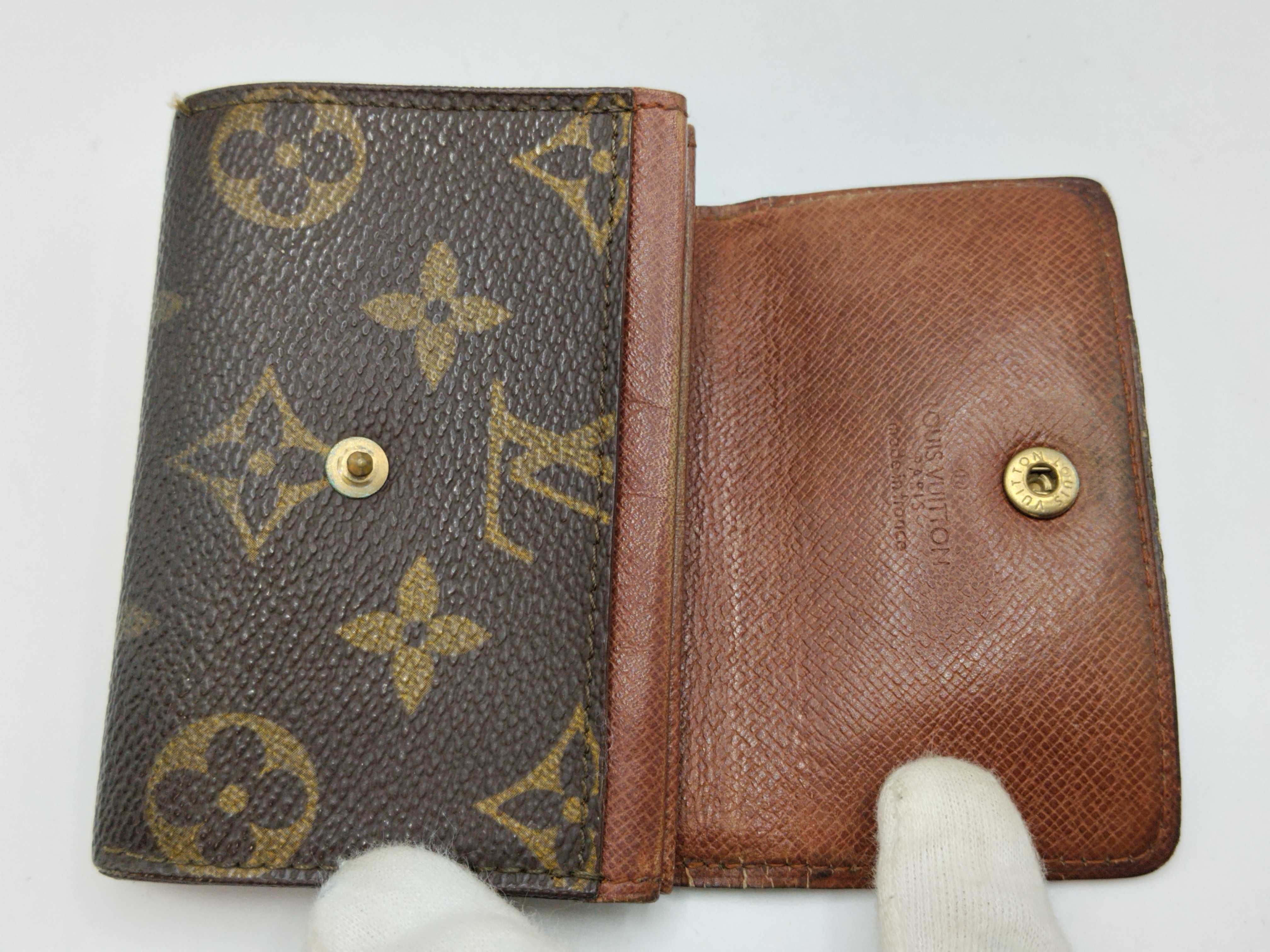 Monogram Portemonnaie Plat Coin Case (Considering Year of Manufacture) — view 6