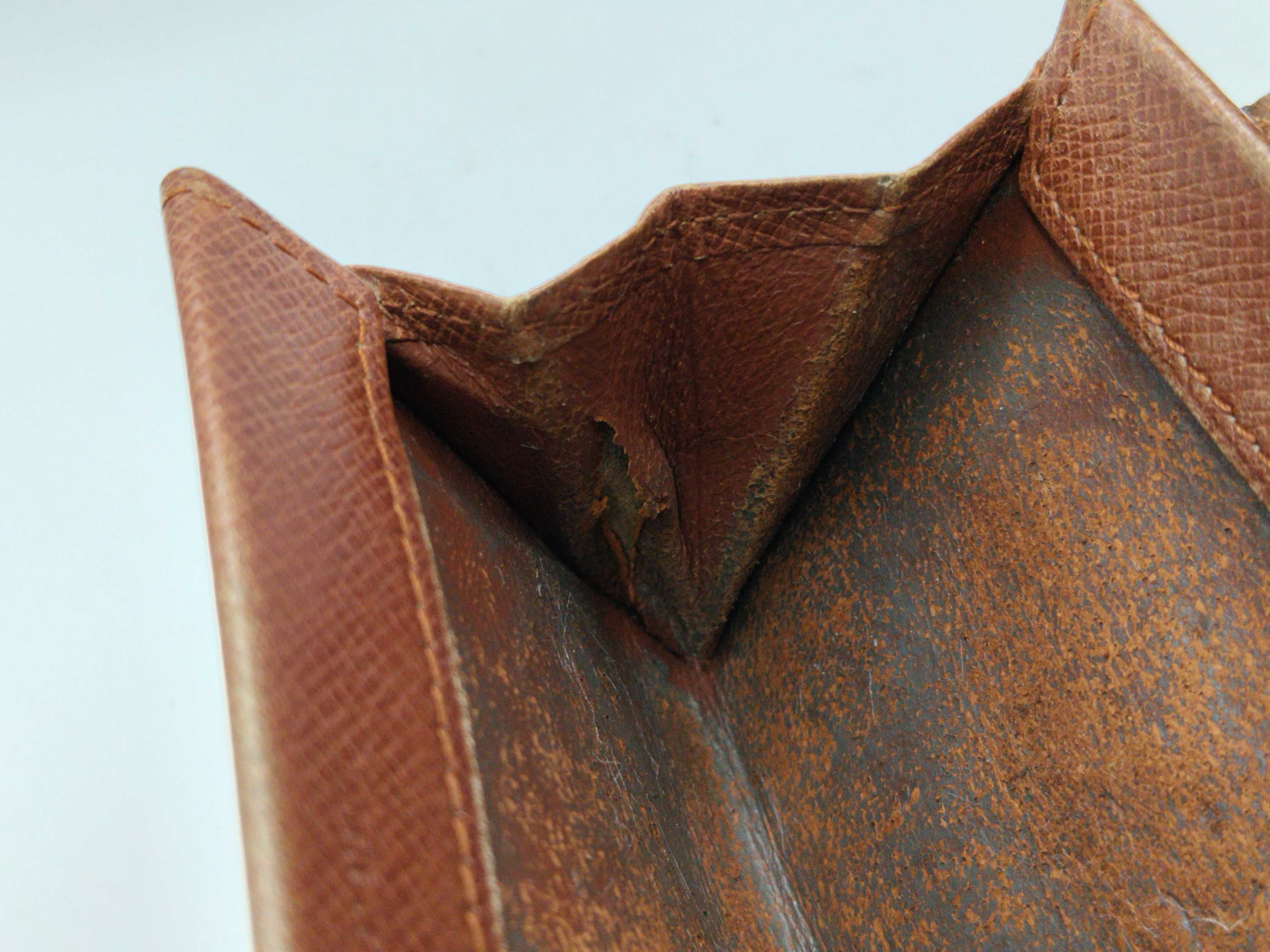 Monogram Portemonnaie Plat Coin Case (Considering Year of Manufacture) — view 10
