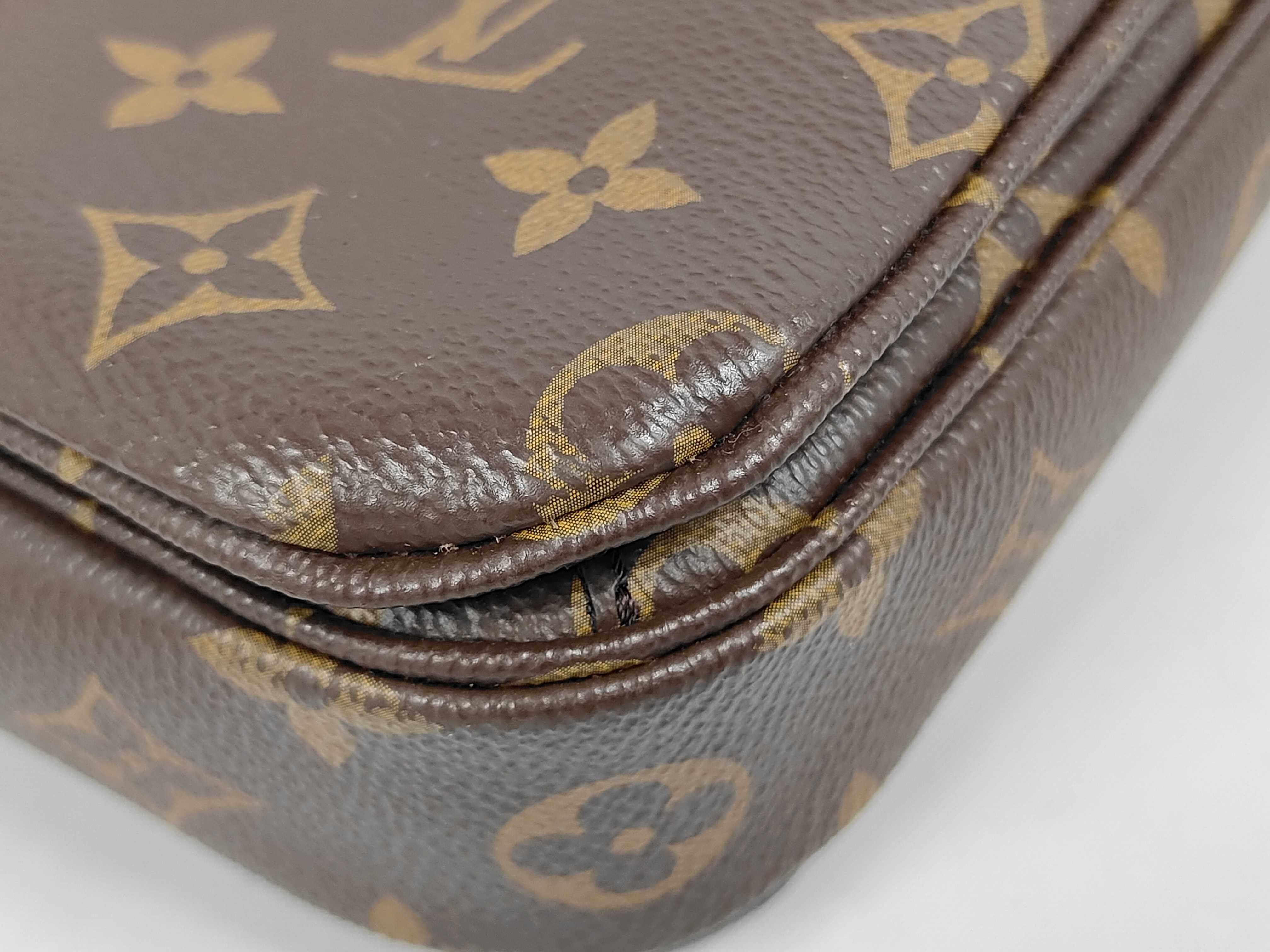 Monogram Pochette Metis MM M44875/DU2109 Handbag — view 4
