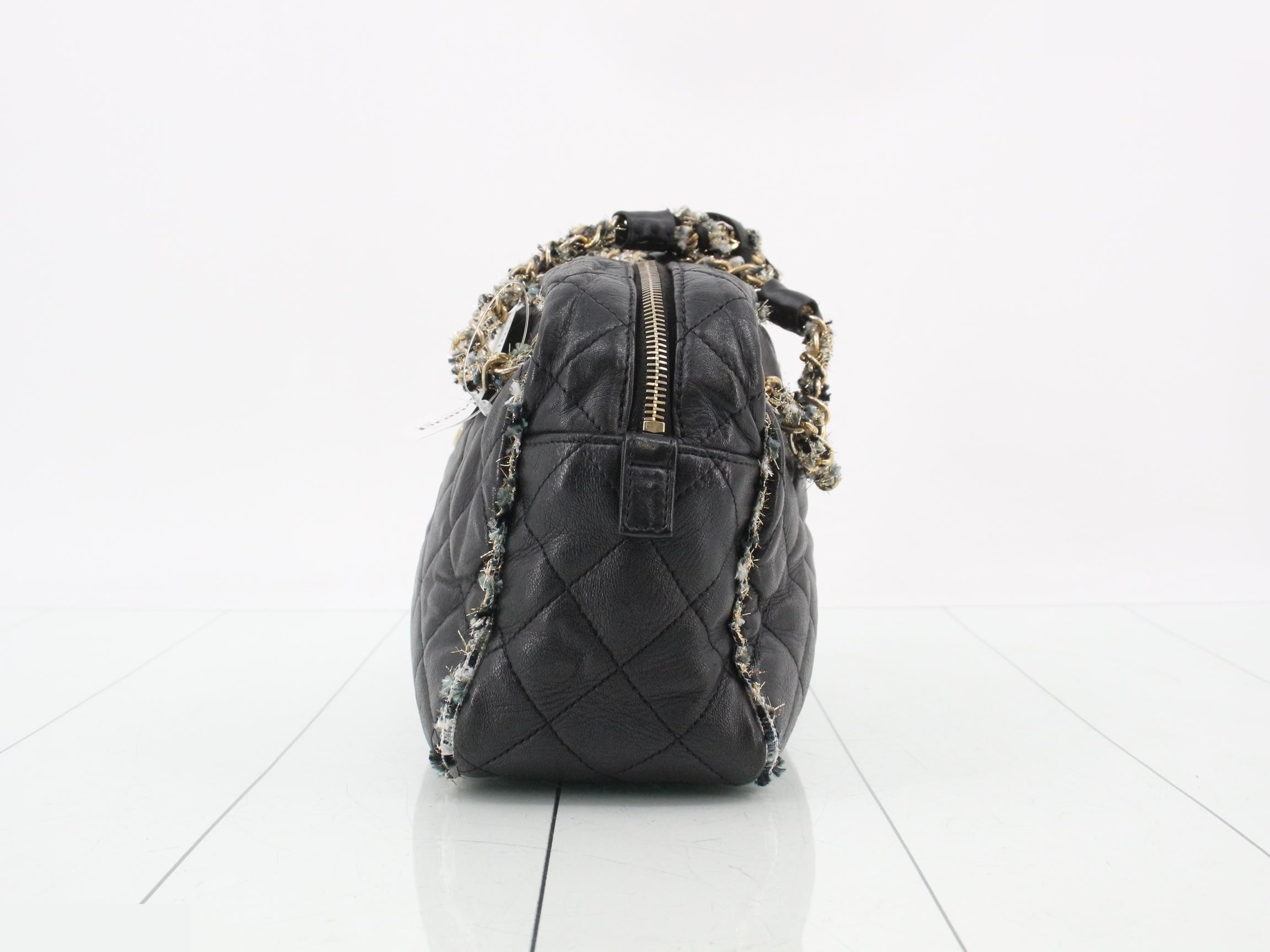 handbag — view 3