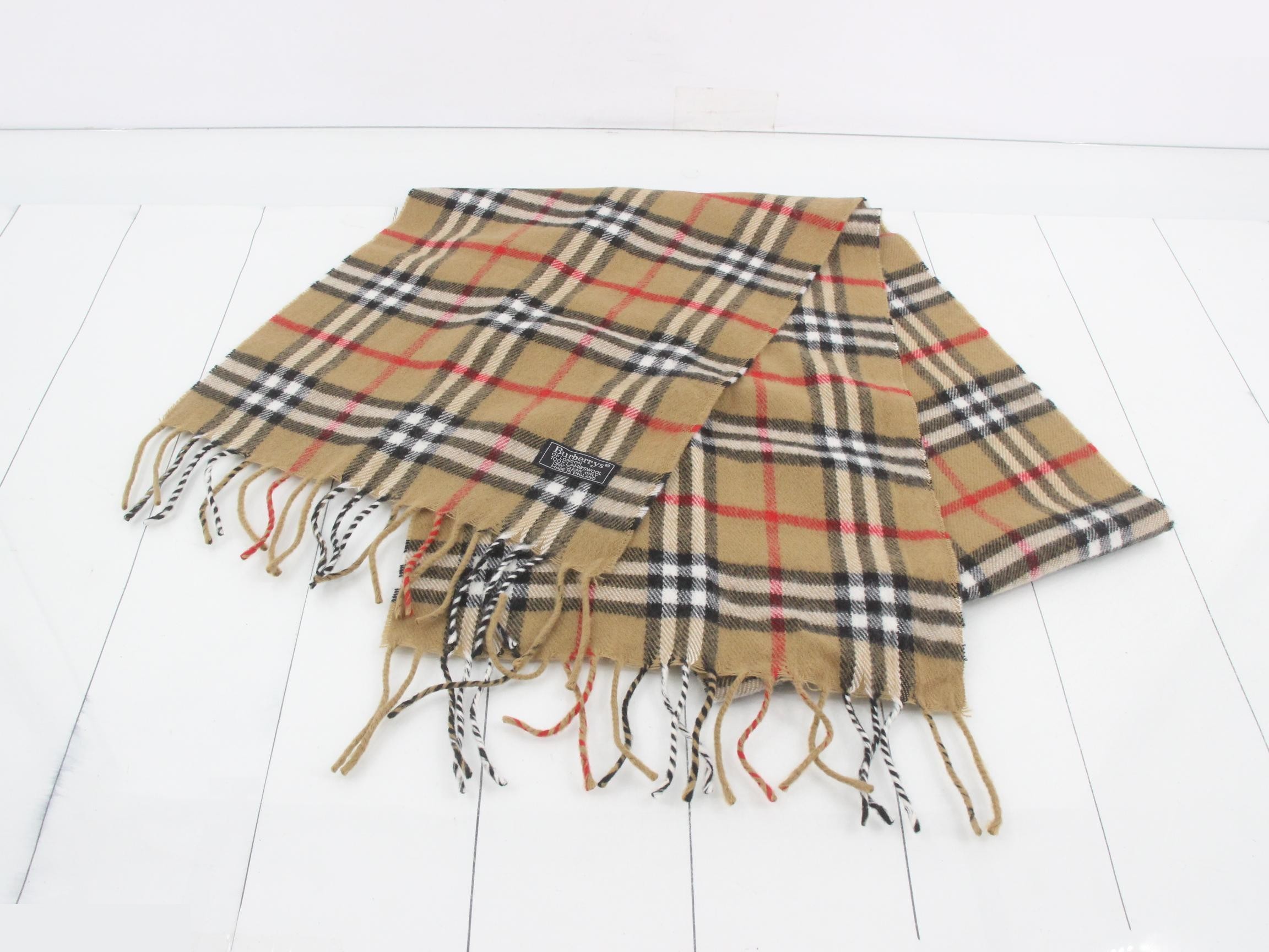 Other lines: Small items, accessories, and scarves — view 2