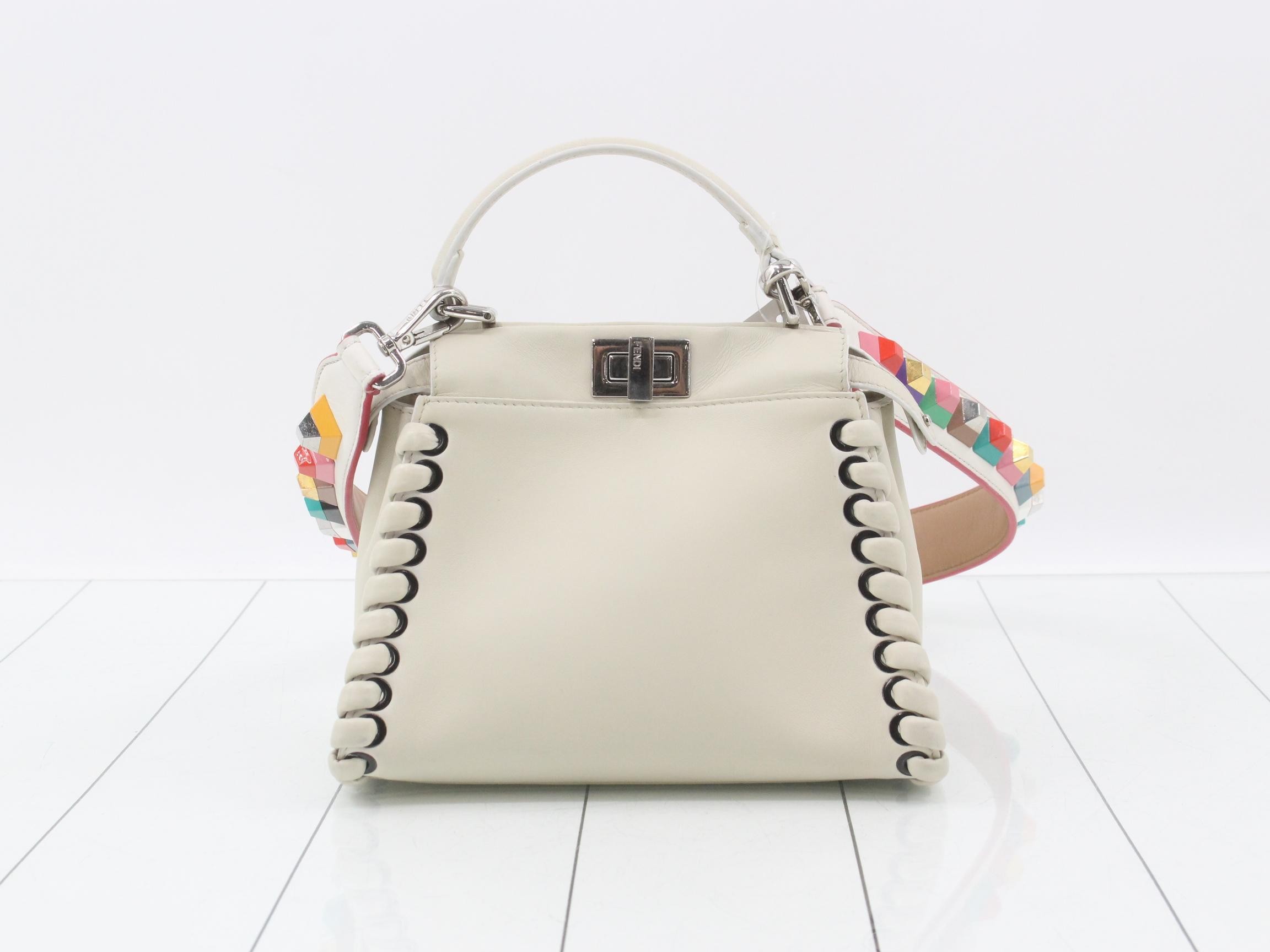 Peekaboo White — view 2