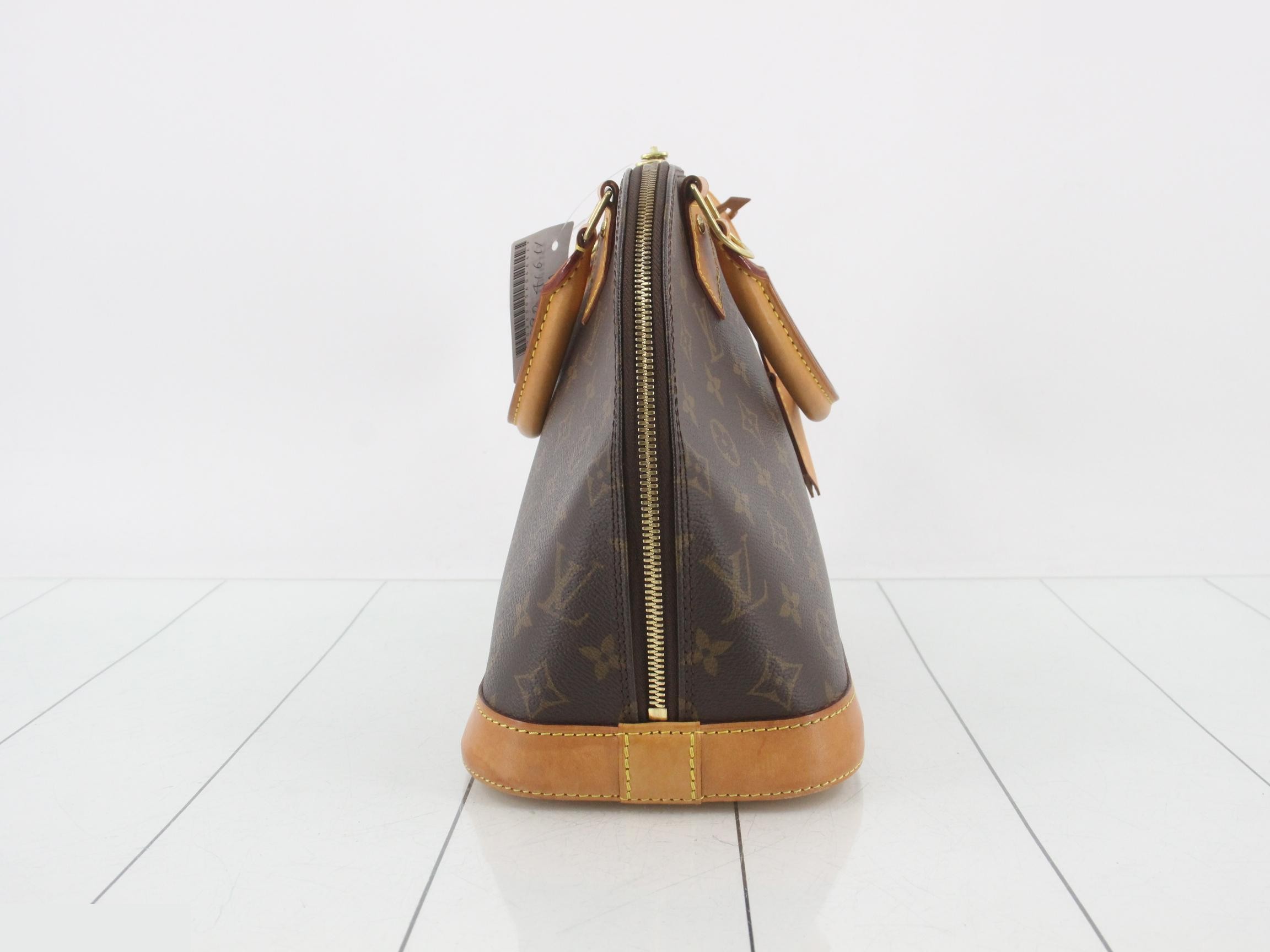 Alma PM with clochette — view 4