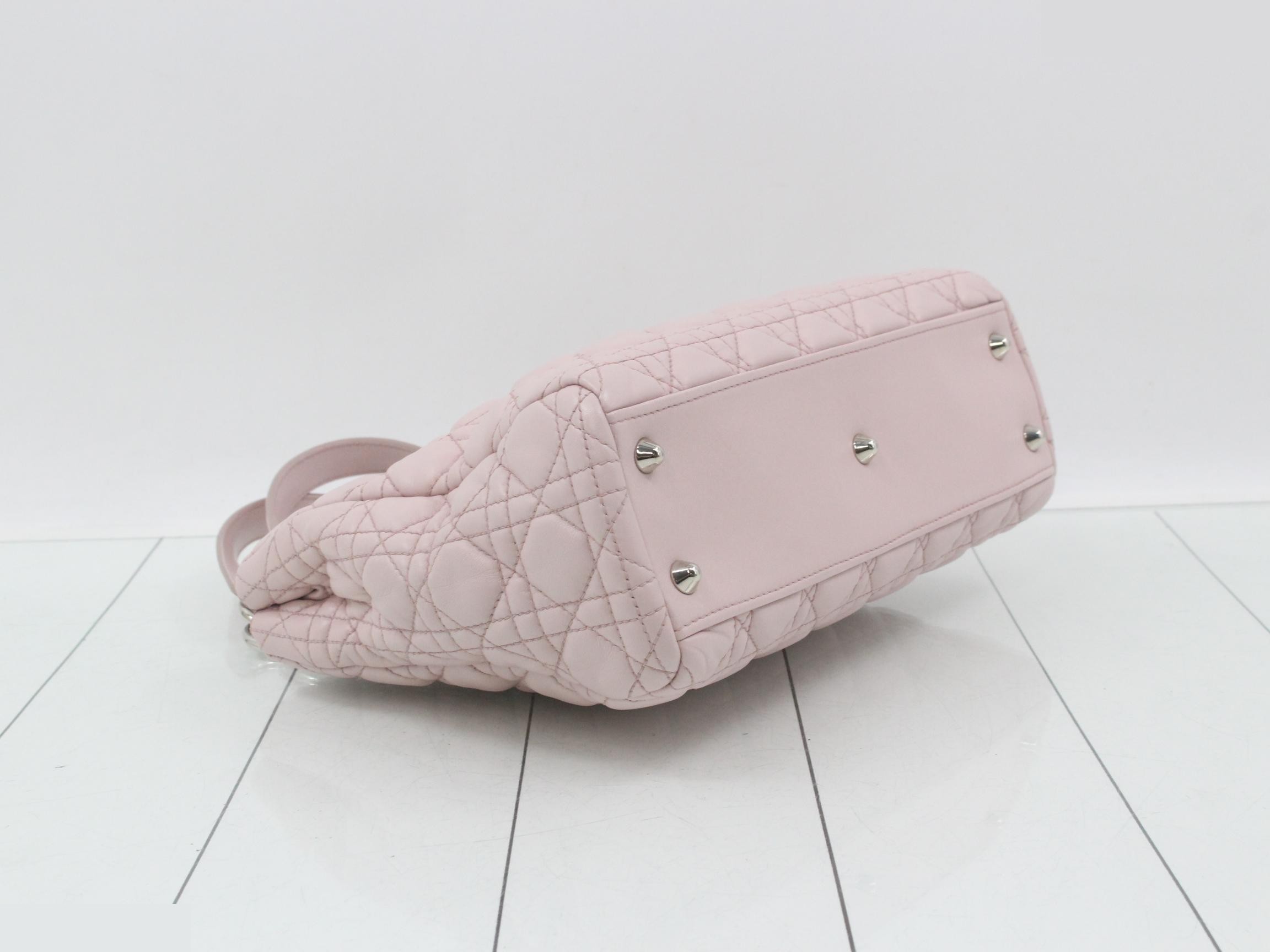 Other lines: Bags/Handbags - Pink — view 5