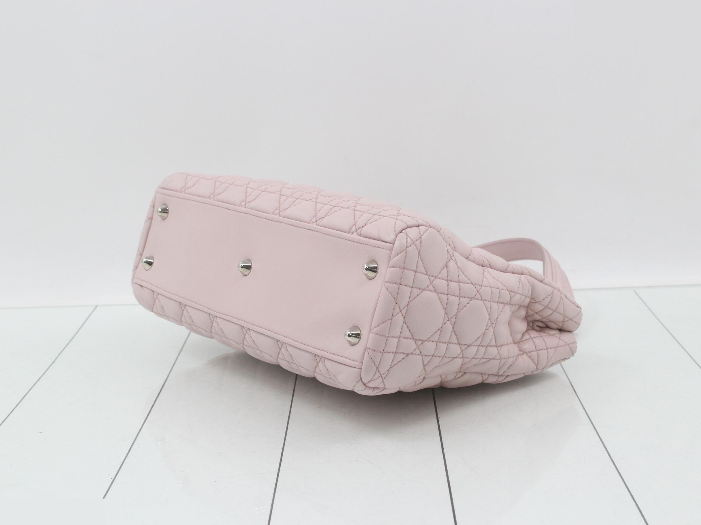 Other lines: Bags/Handbags - Pink — view 6