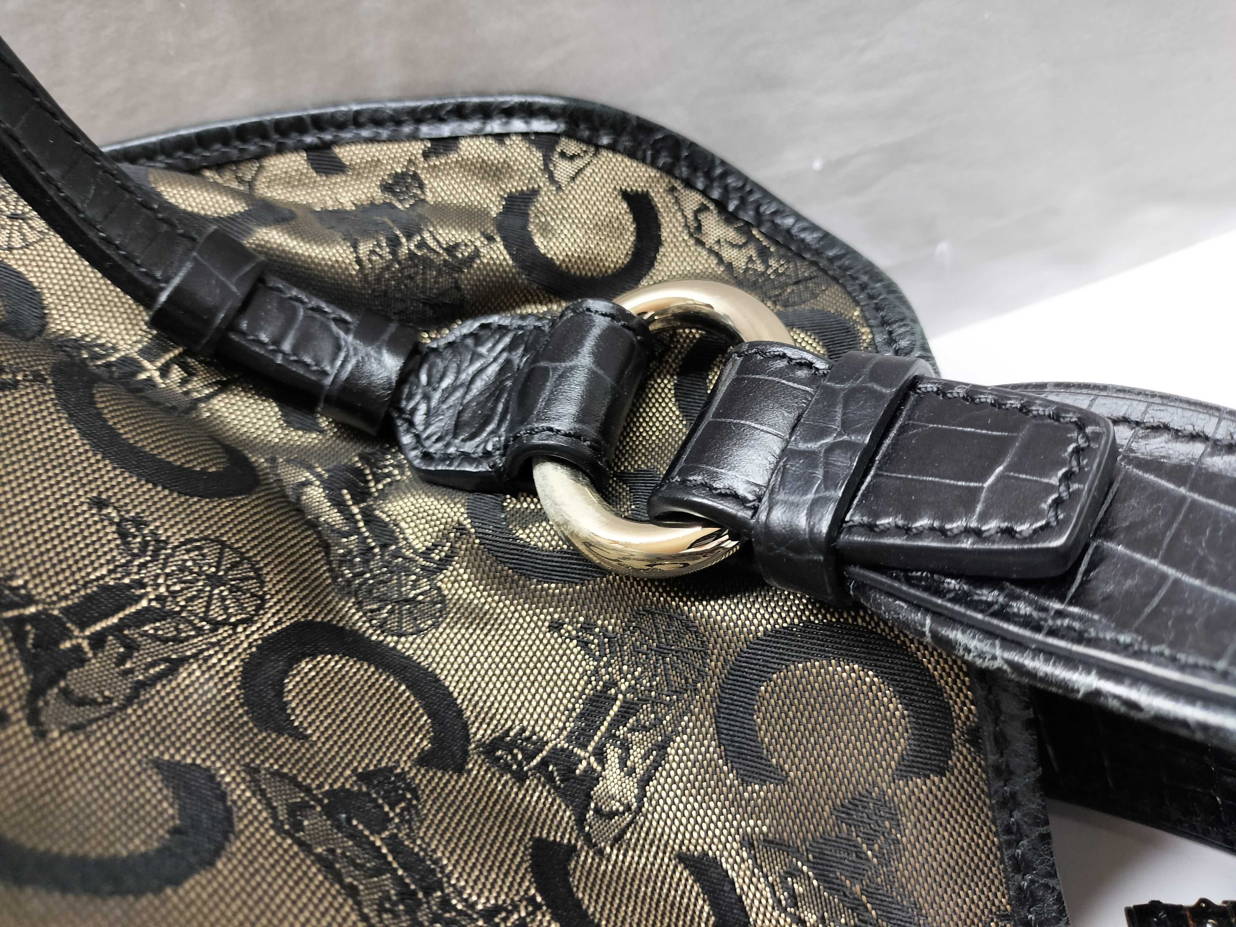 Triomphe 2-way Shoulder Bag (Internal deterioration present) — view 6