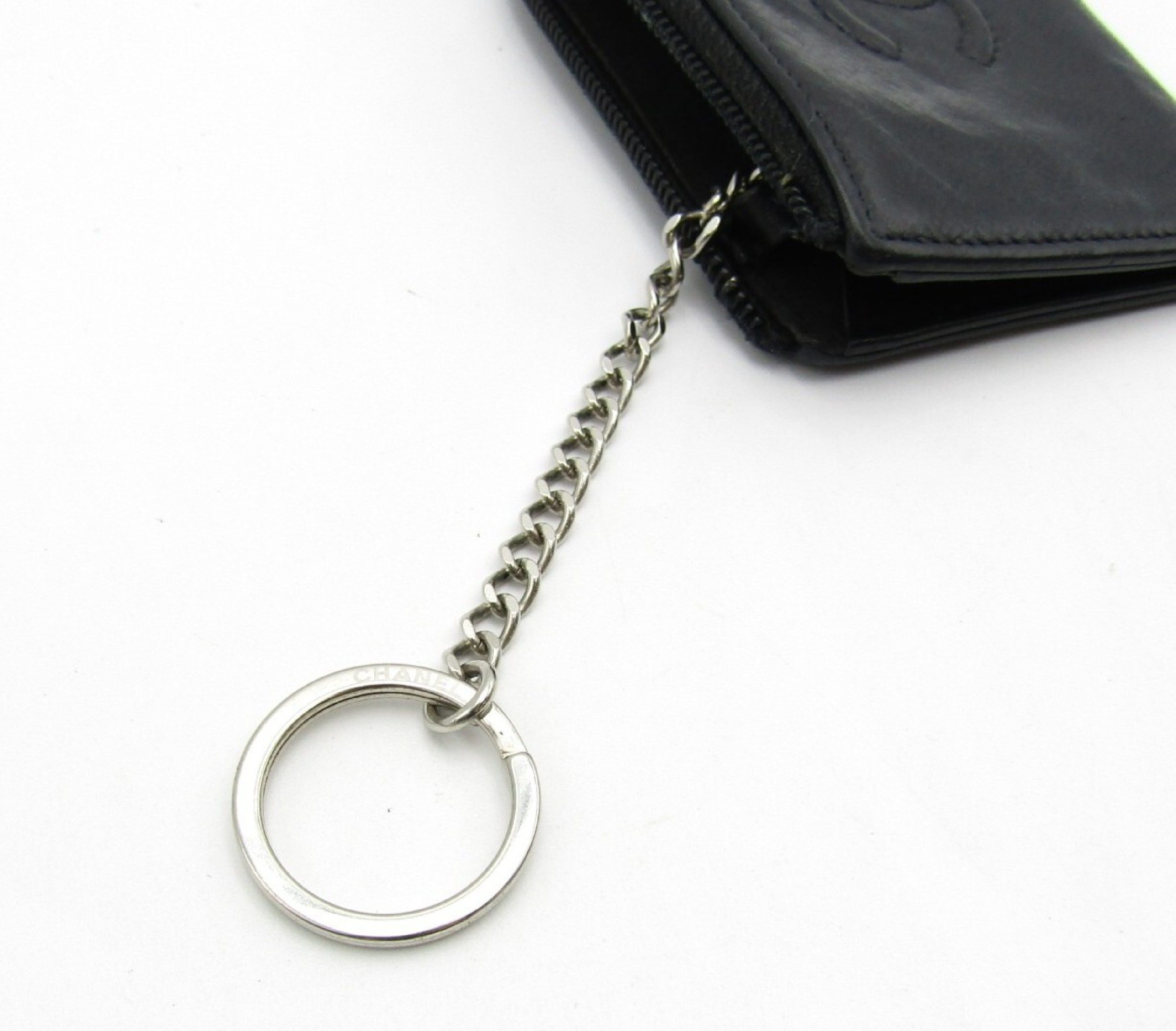Coin Case with Keyring A68885 S Hardware Caviar Leather — view 6