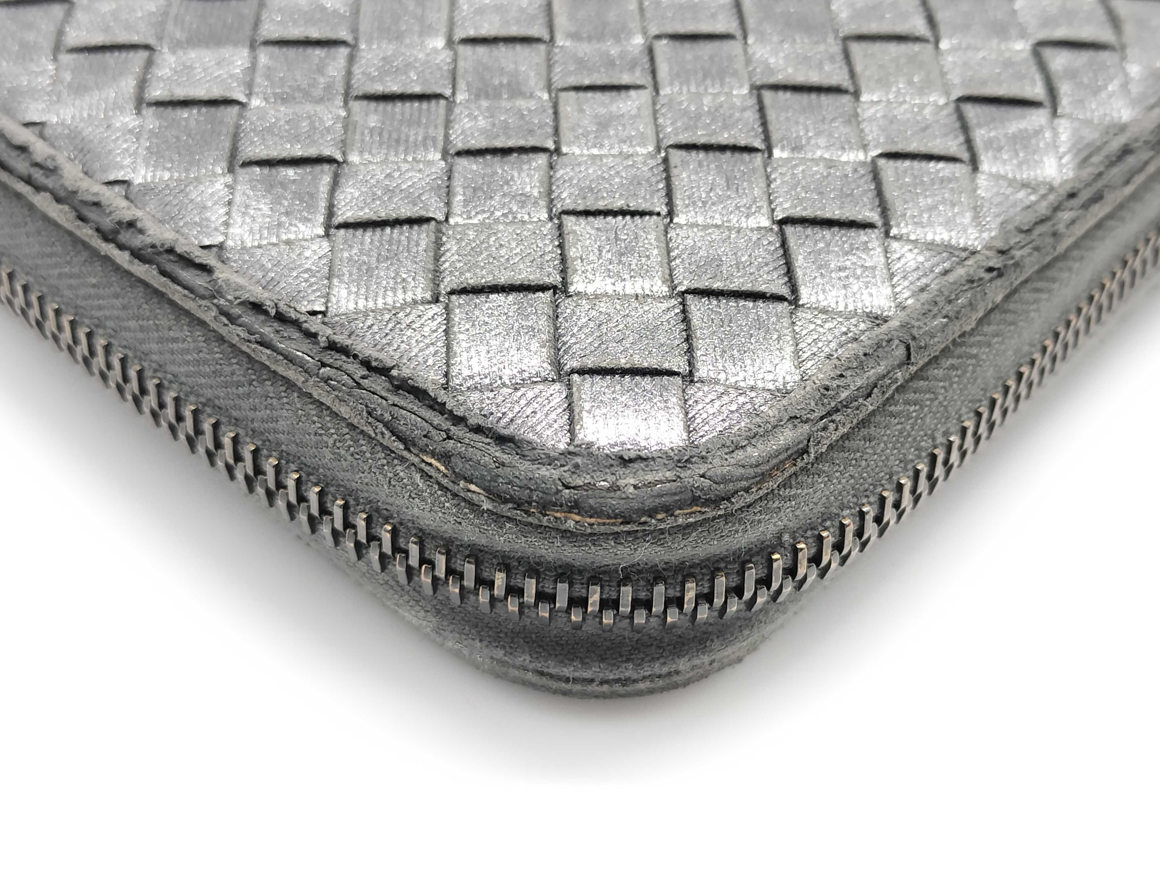 Intrecciato Round Zip Long Wallet — view 13