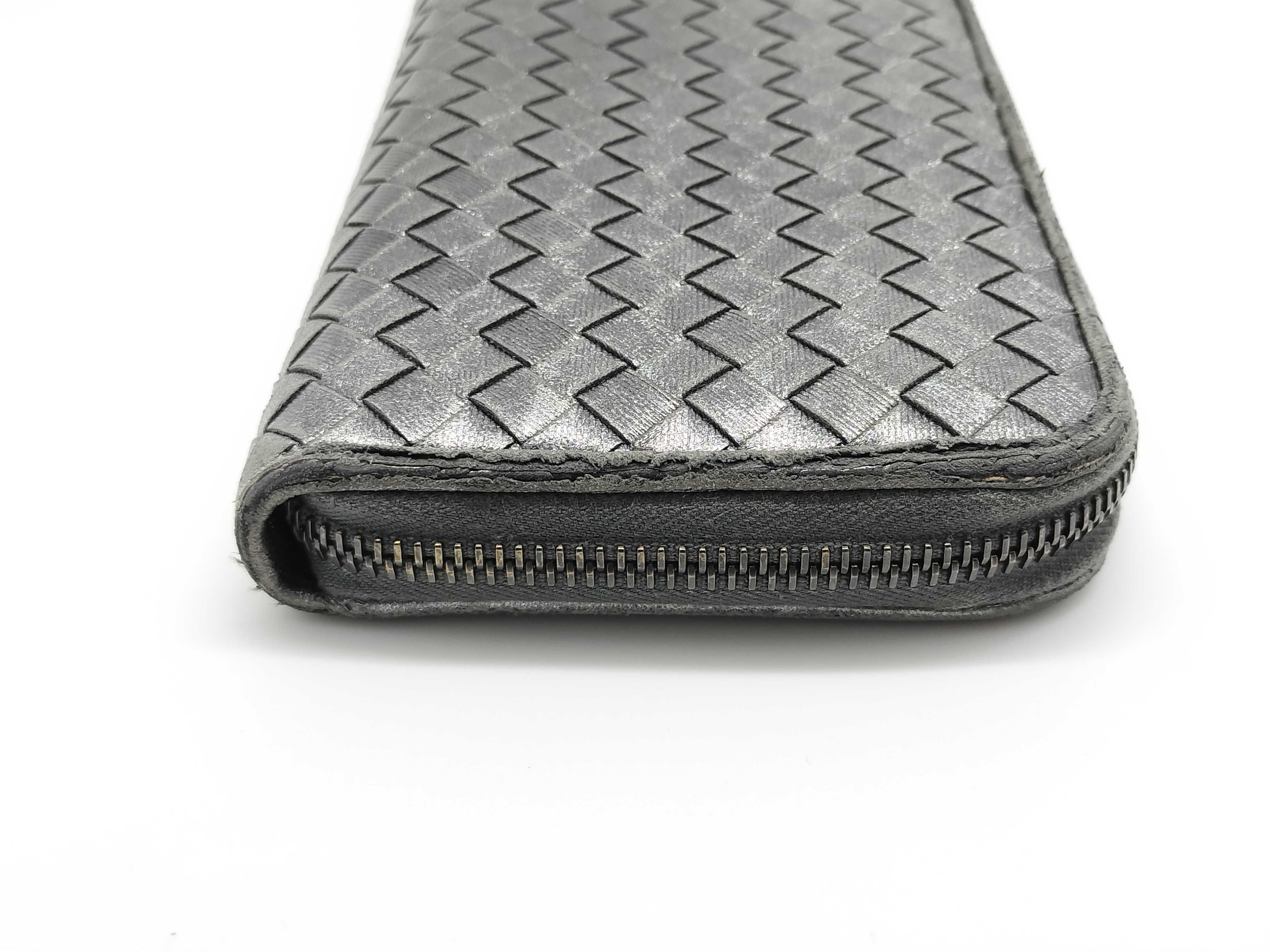 Intrecciato Round Zip Long Wallet — view 5