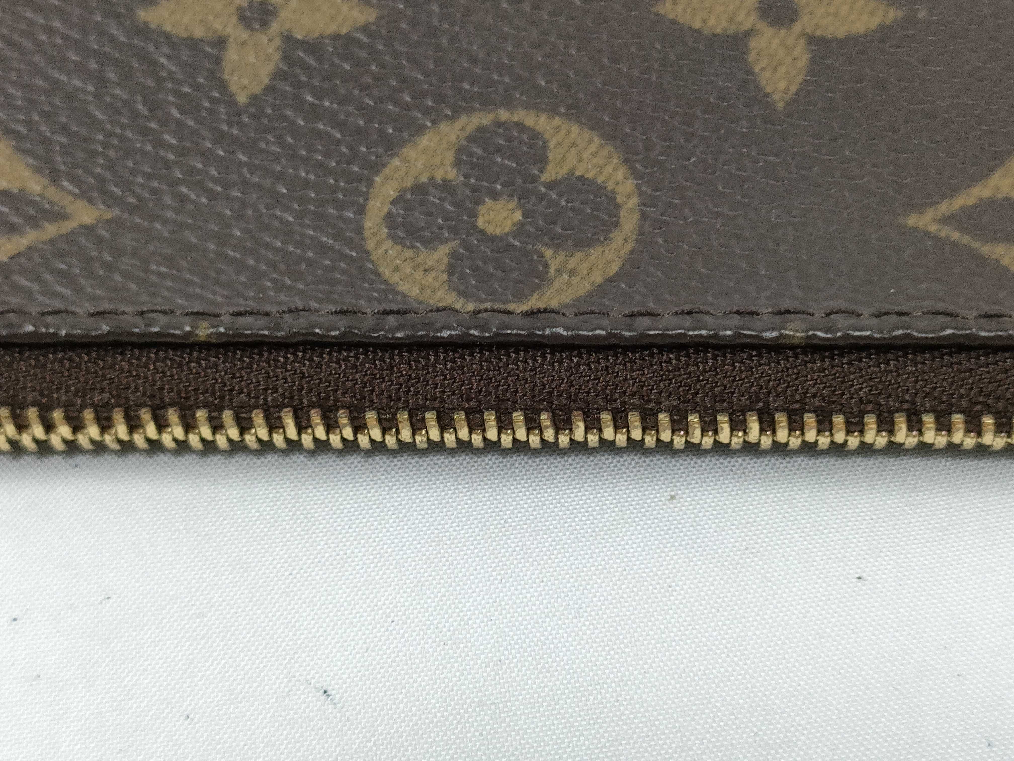 Monogram Louis Vuitton Monogram Mini Pochette Accessoires Pouch — view 7
