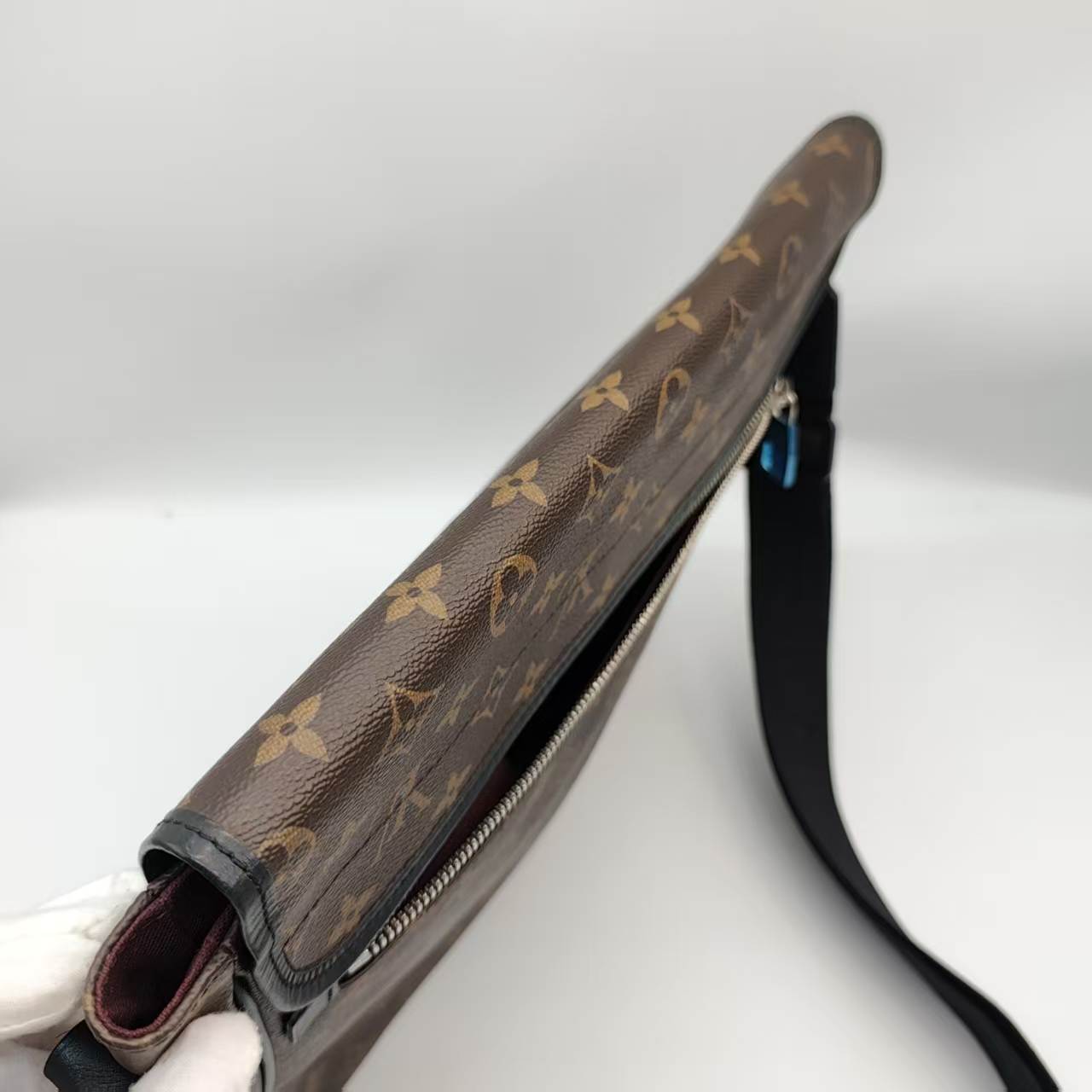 【*Shipped from: China*】LOUIS VUITTON Bass PU Shoulder Bag — view 7