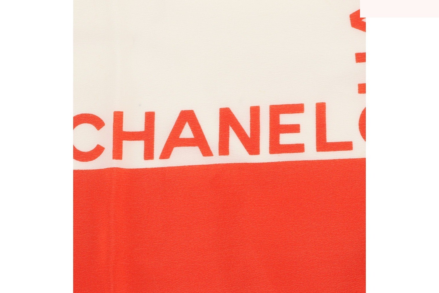 Matelassé bag, patterned scarf — view 6