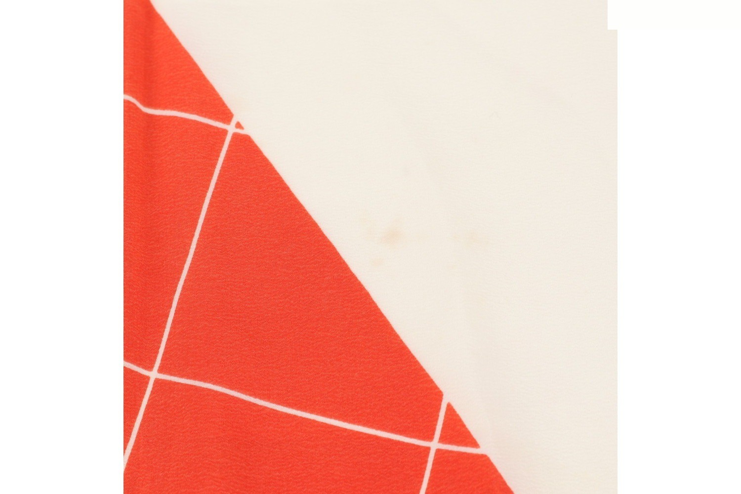 Matelassé bag, patterned scarf — view 9