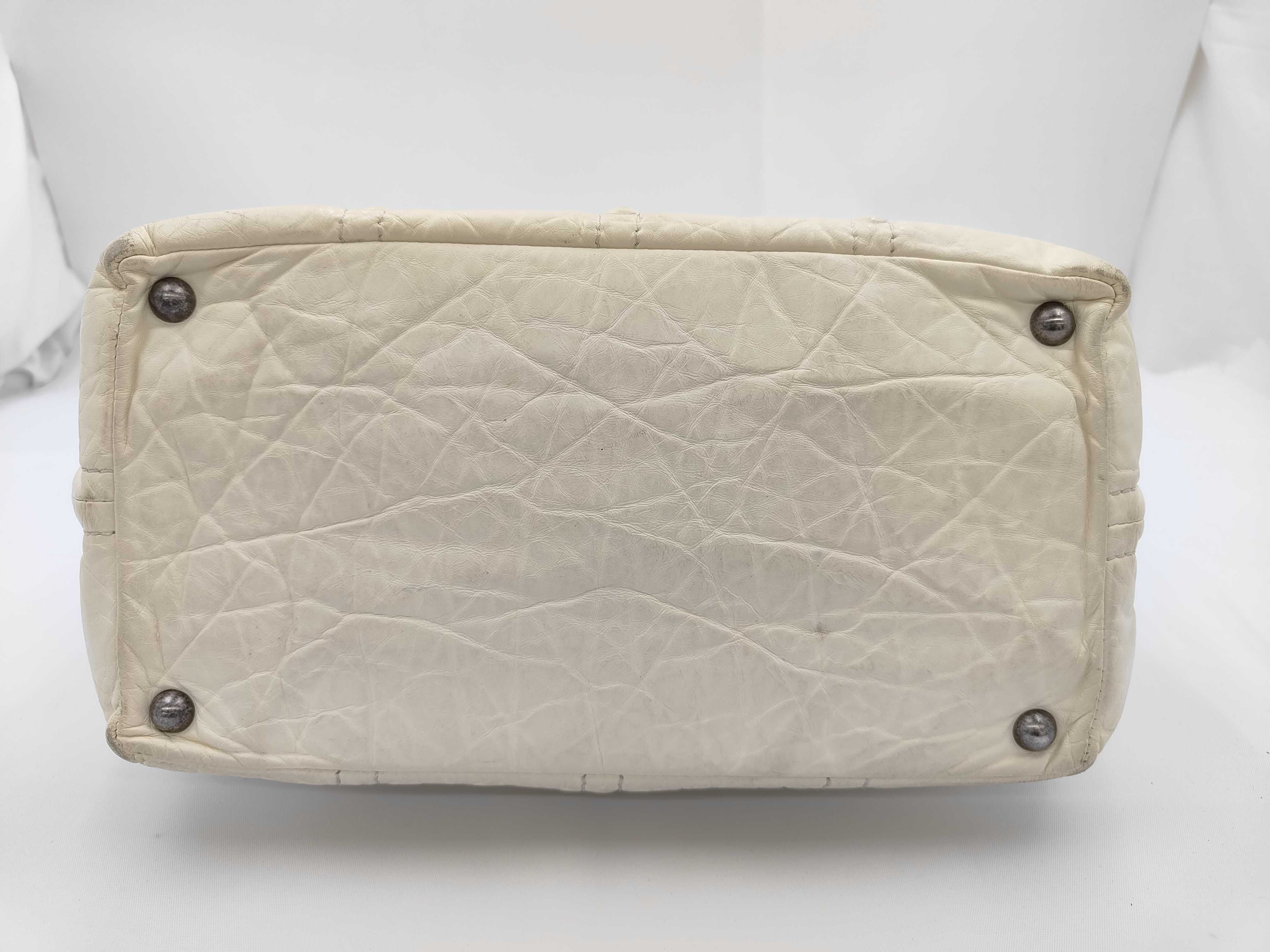 Coco Chain Shoulder Bag, Lambskin, White, Silver Hardware, 12973979 (Shoulder Bag) — view 6