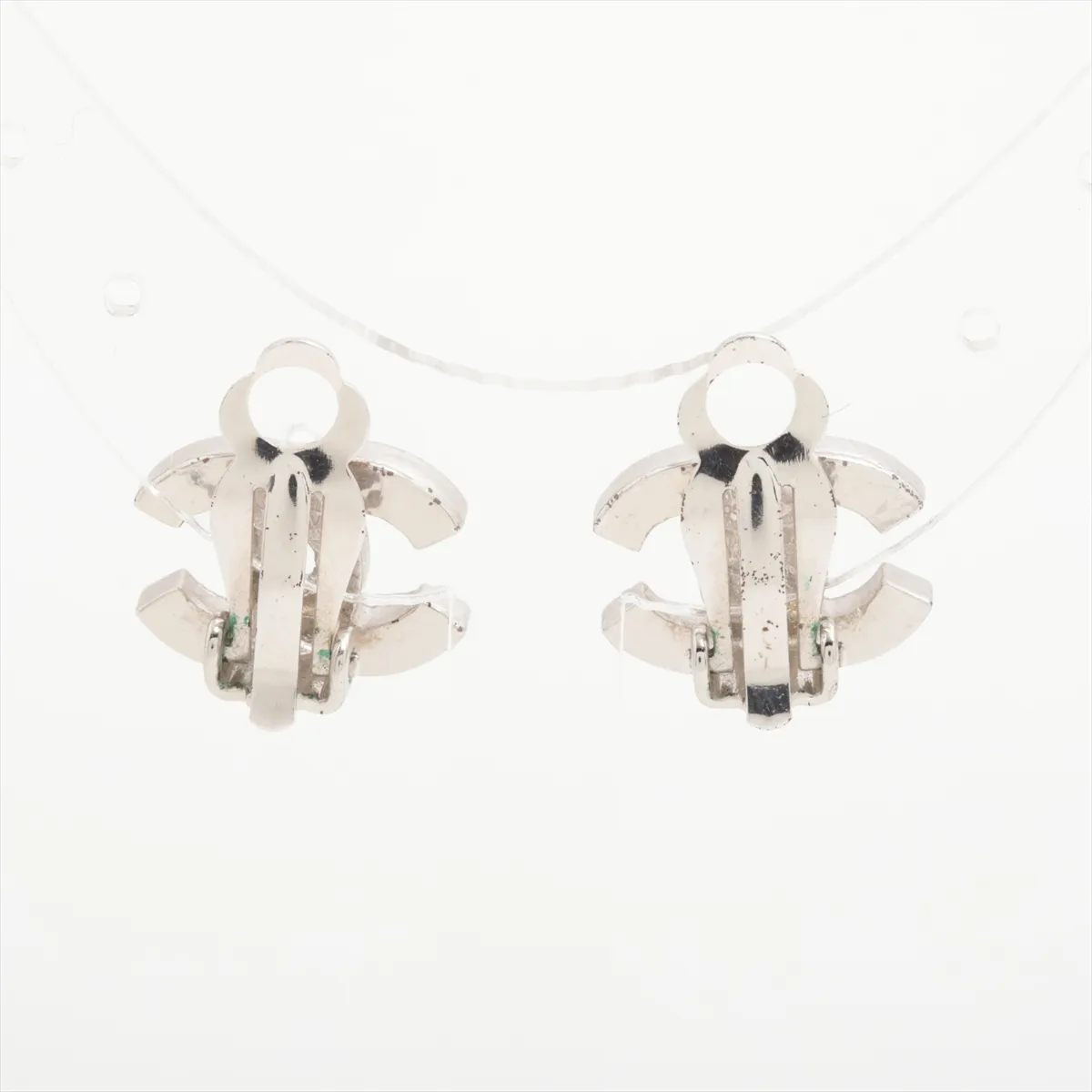 Cocomark 05V Earrings (for both ears) Metal x Rhinestone Silver — view 2
