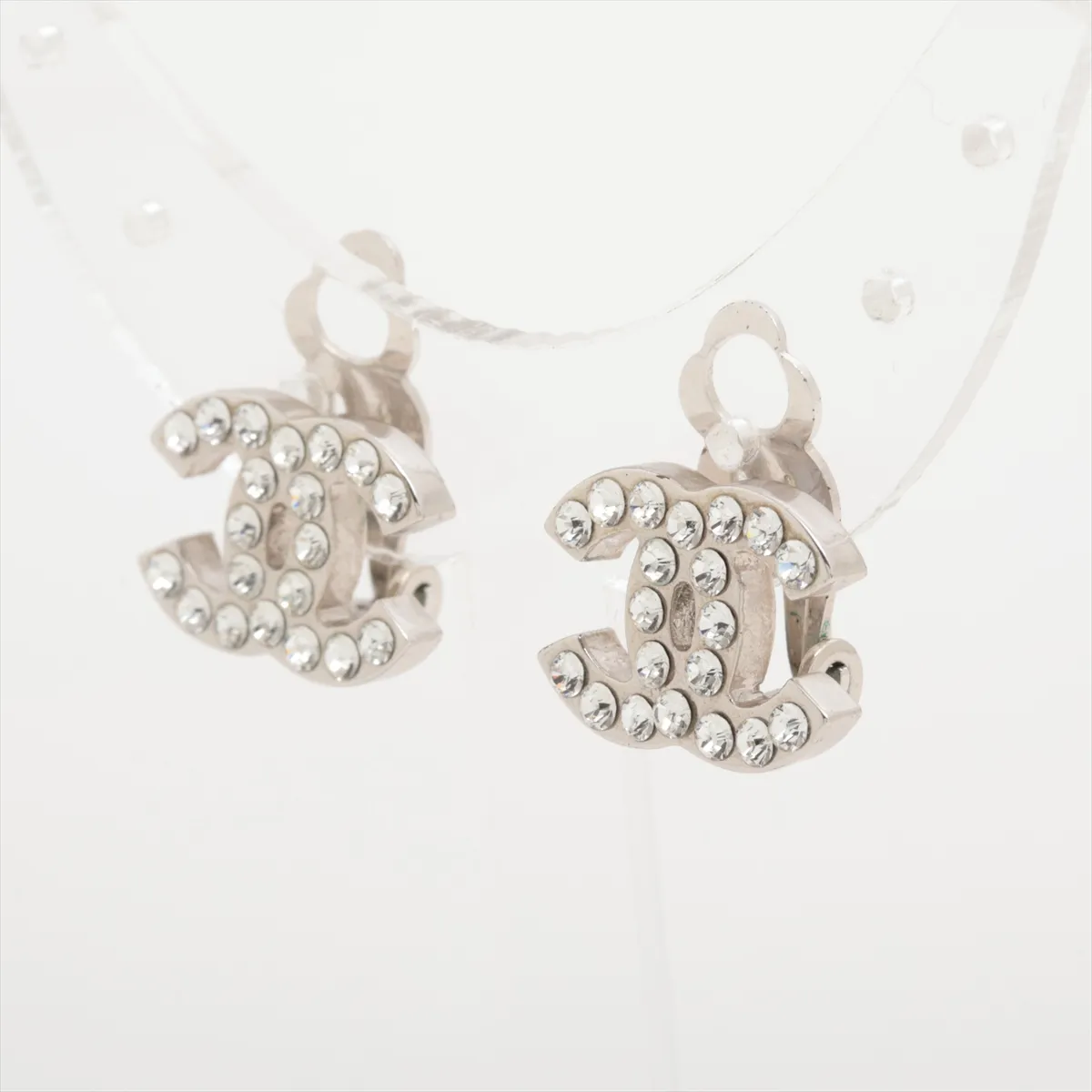 Cocomark 05V Earrings (for both ears) Metal x Rhinestone Silver — view 3