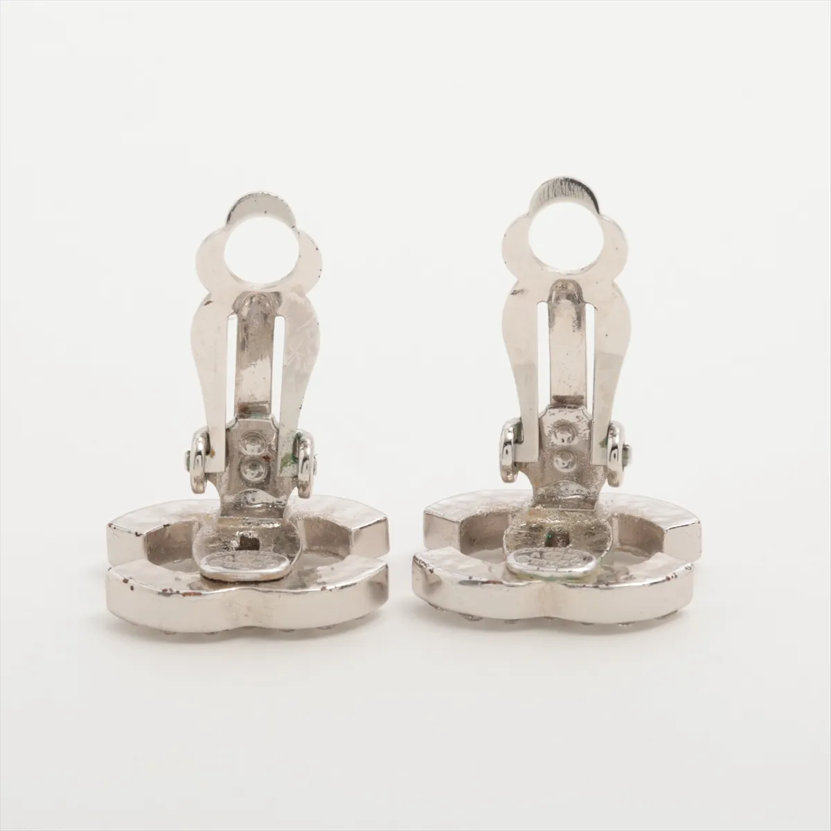 Cocomark 05V Earrings (for both ears) Metal x Rhinestone Silver — view 4