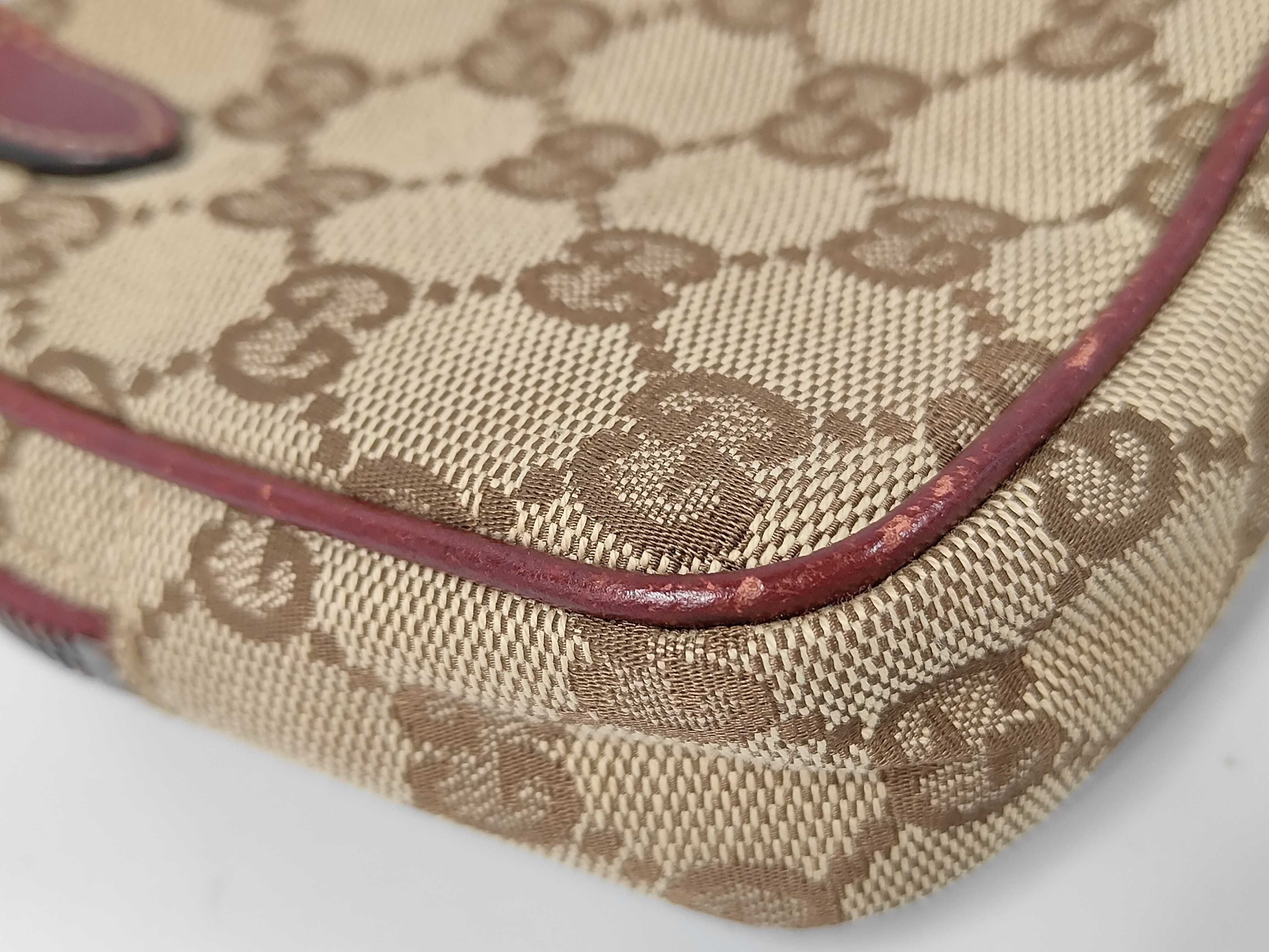 Square Mini Shoulder Pouch GG Canvas Shoulder Bag — view 4
