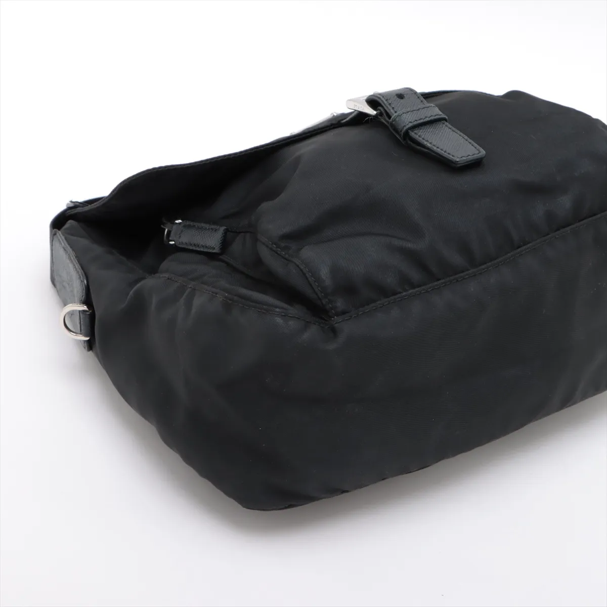 Tessuto Nylon x Leather Shoulder Bag Black — view 4