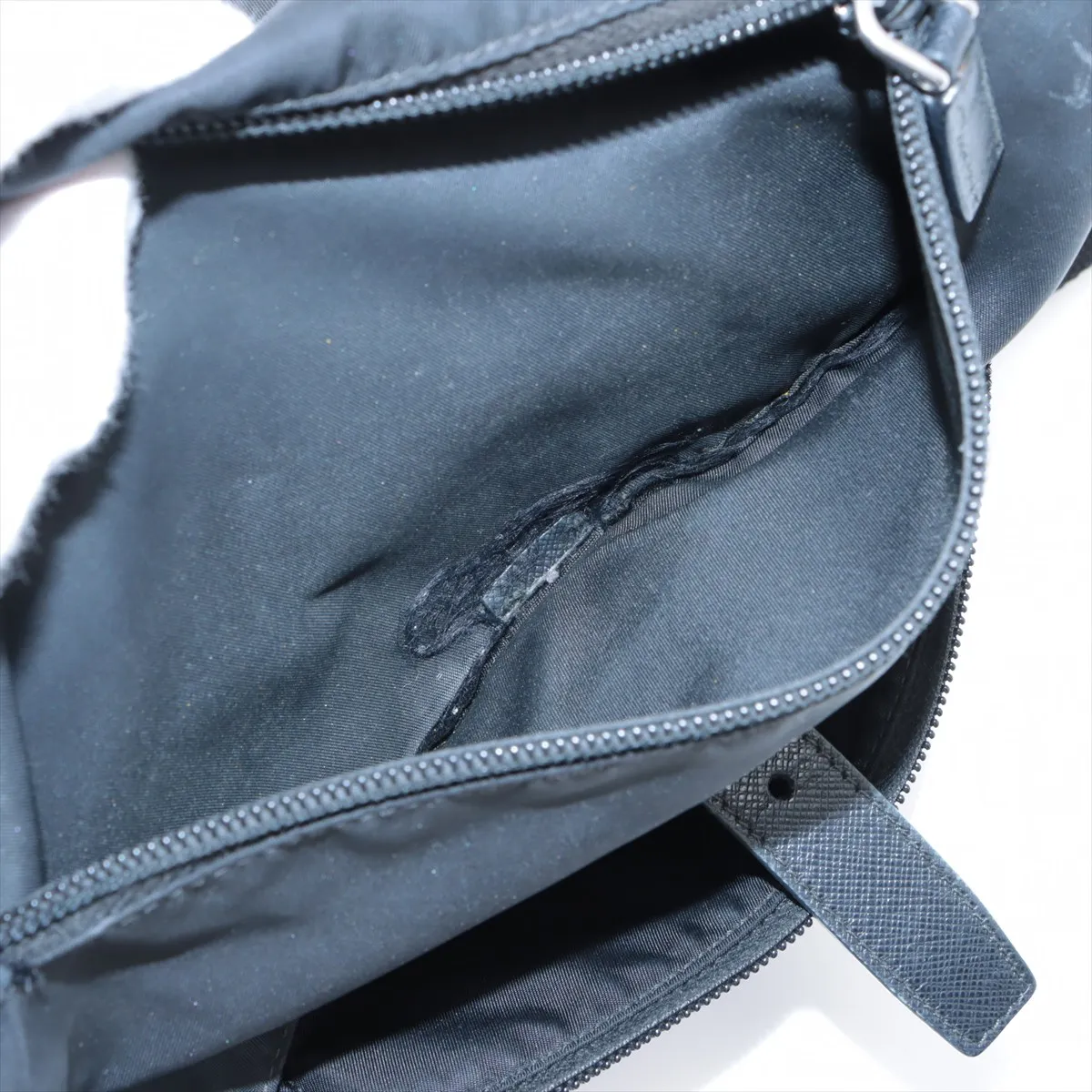 Tessuto Nylon x Leather Shoulder Bag Black — view 10