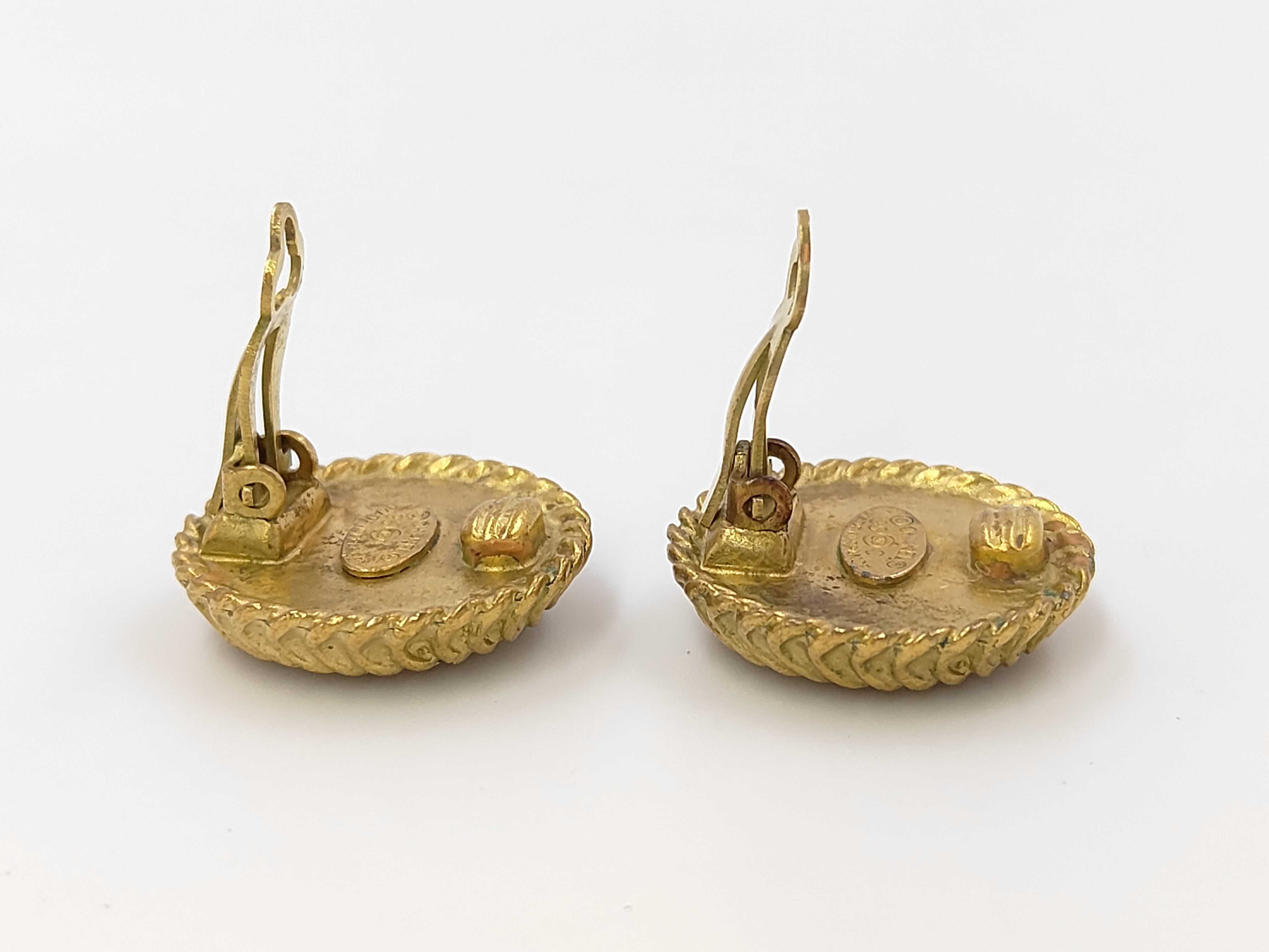 Coco Mark Round Gold x Black Earrings — view 3
