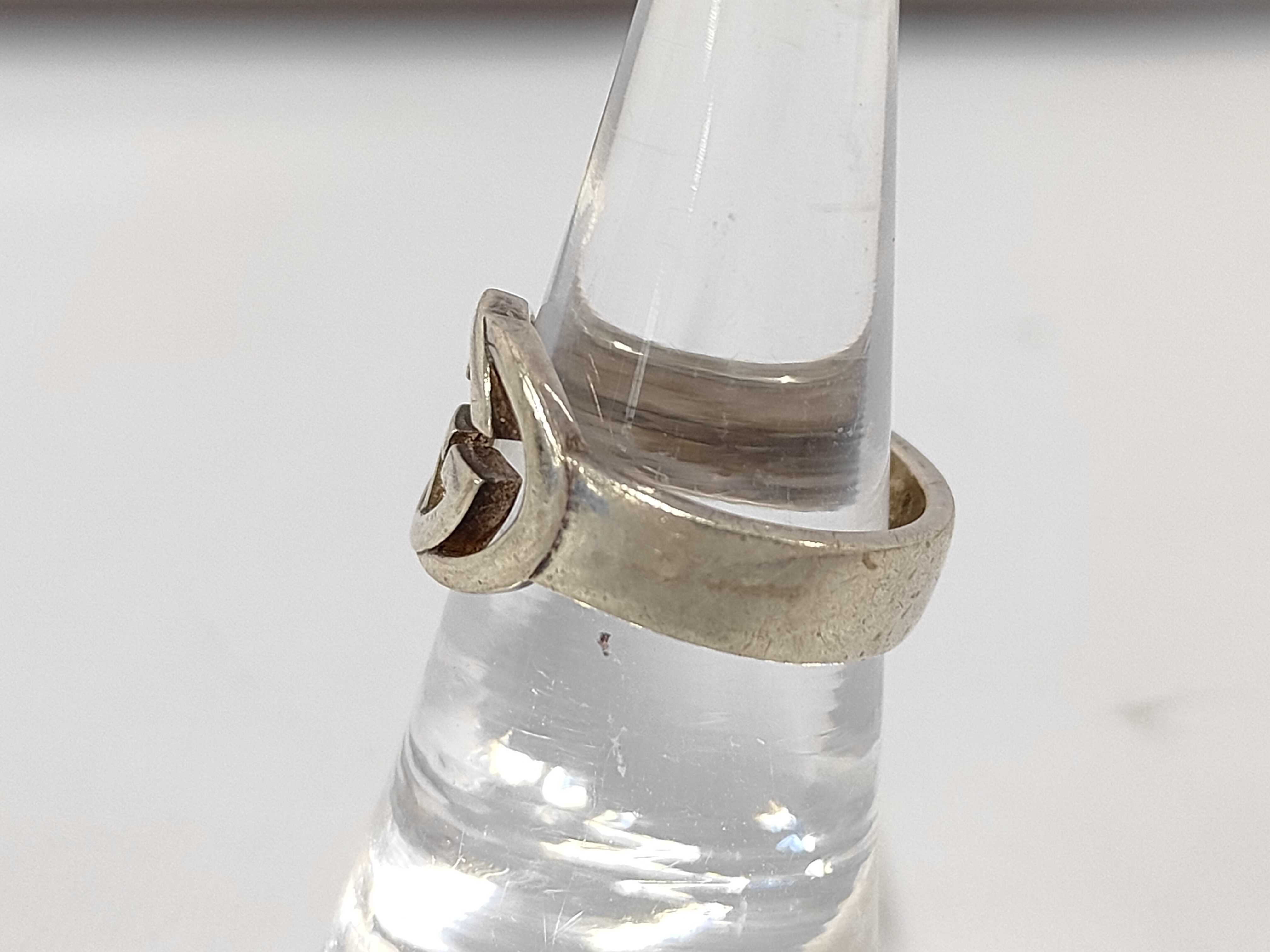 Ring / SV Ring — view 2