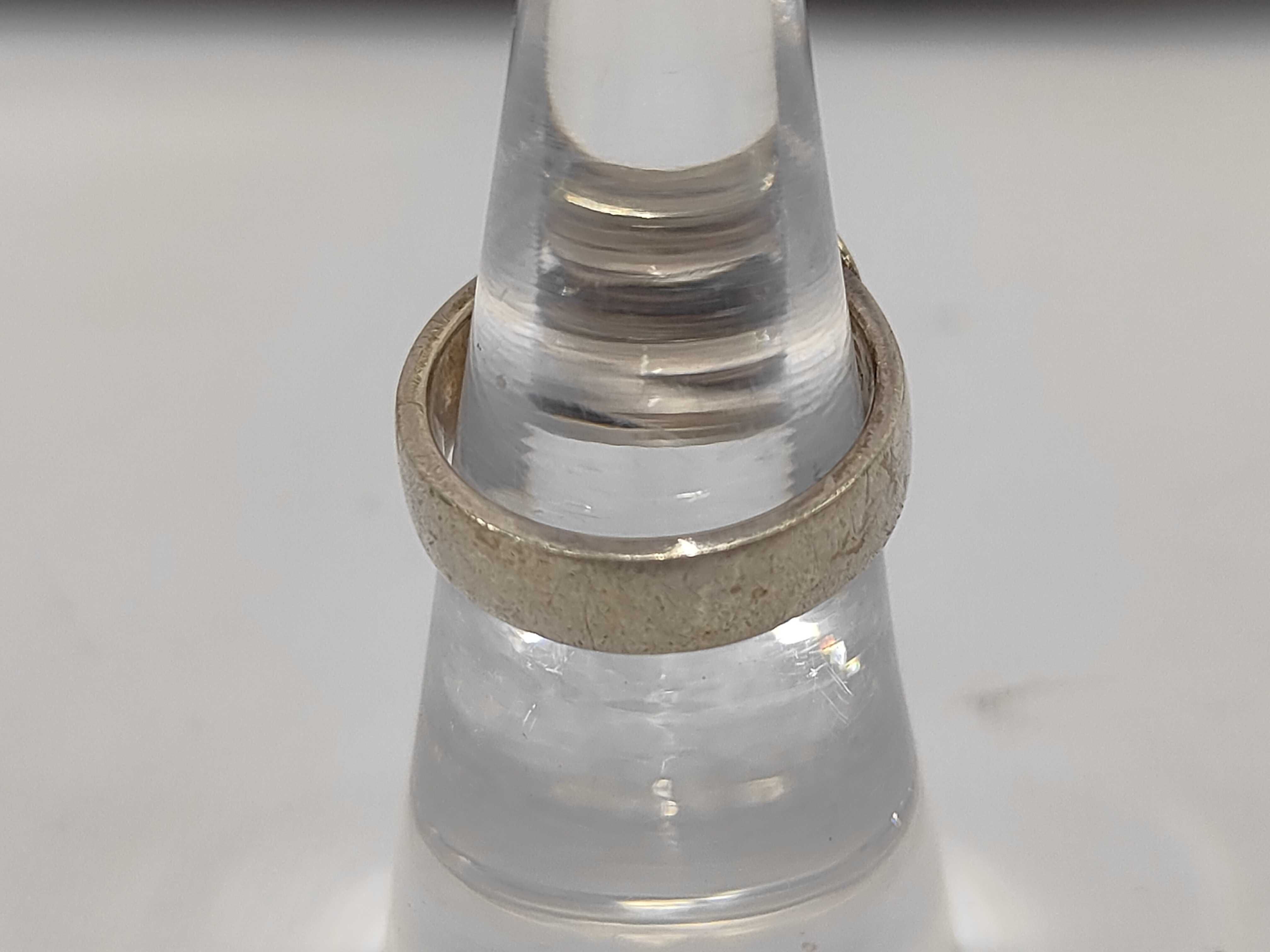 Ring / SV Ring — view 3