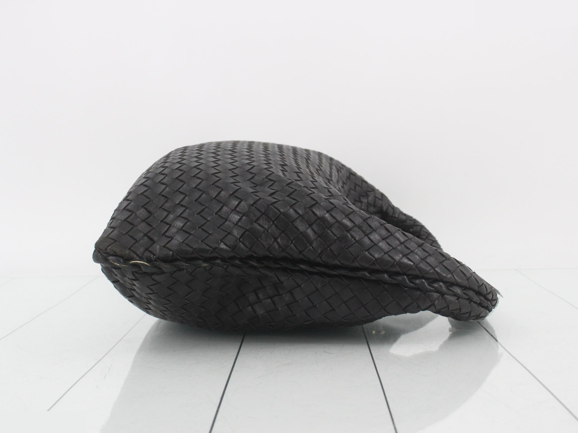 Hobo Intrecciato (Bag) / Handbag — view 3