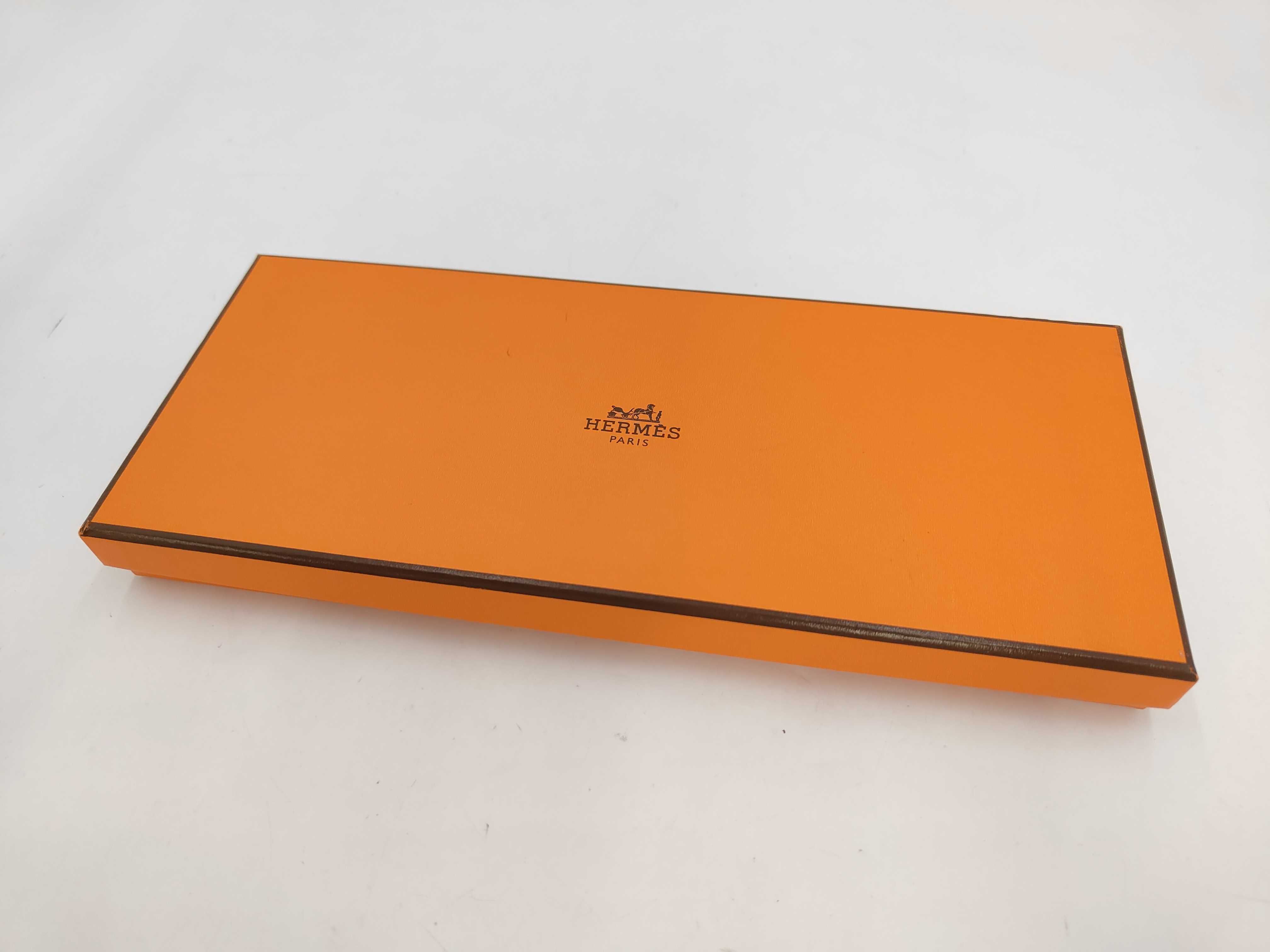 Robeo 24 Charm Agneau Milo Key Case — view 9