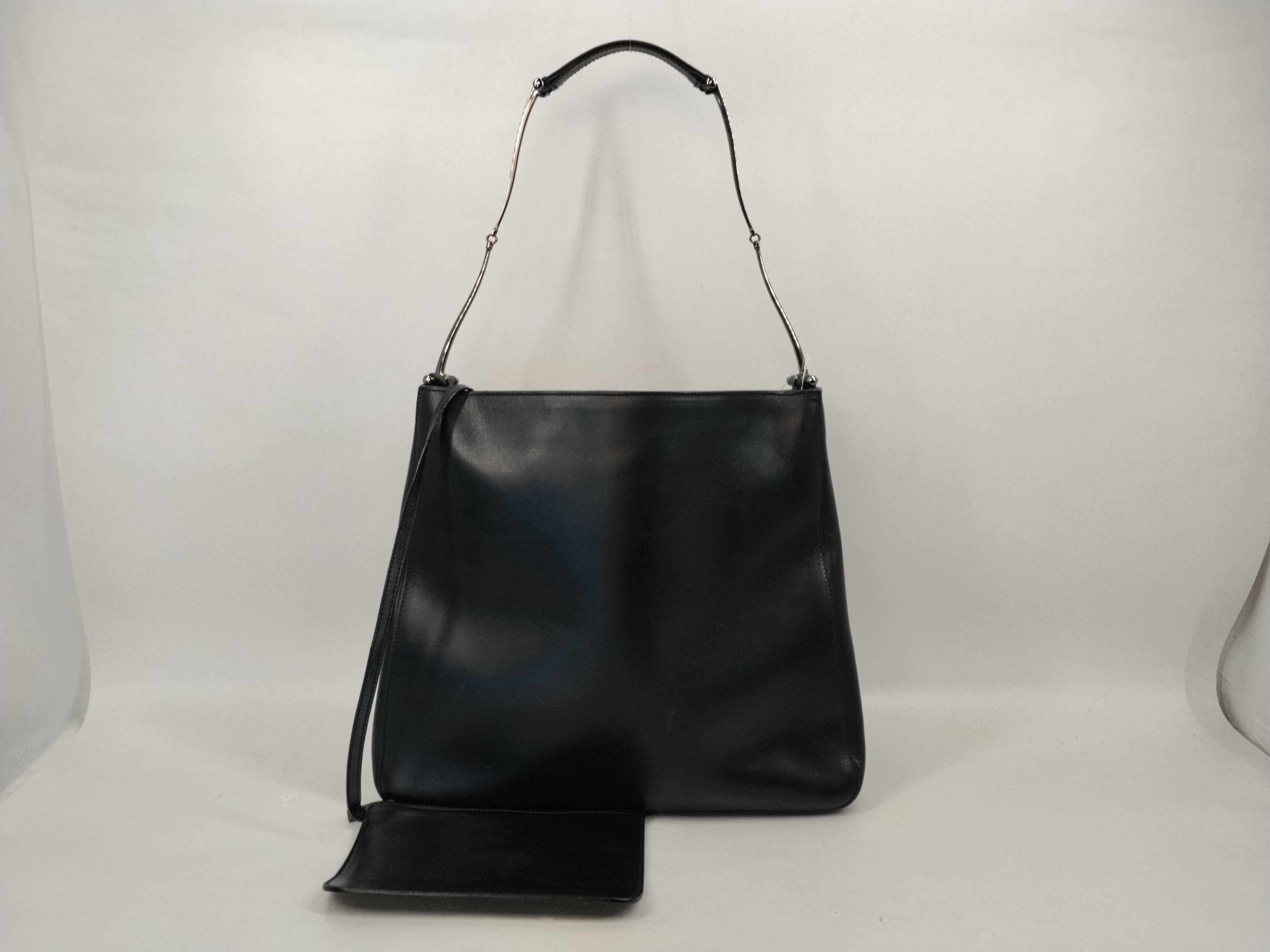 3181 2123 Shoulder Bag