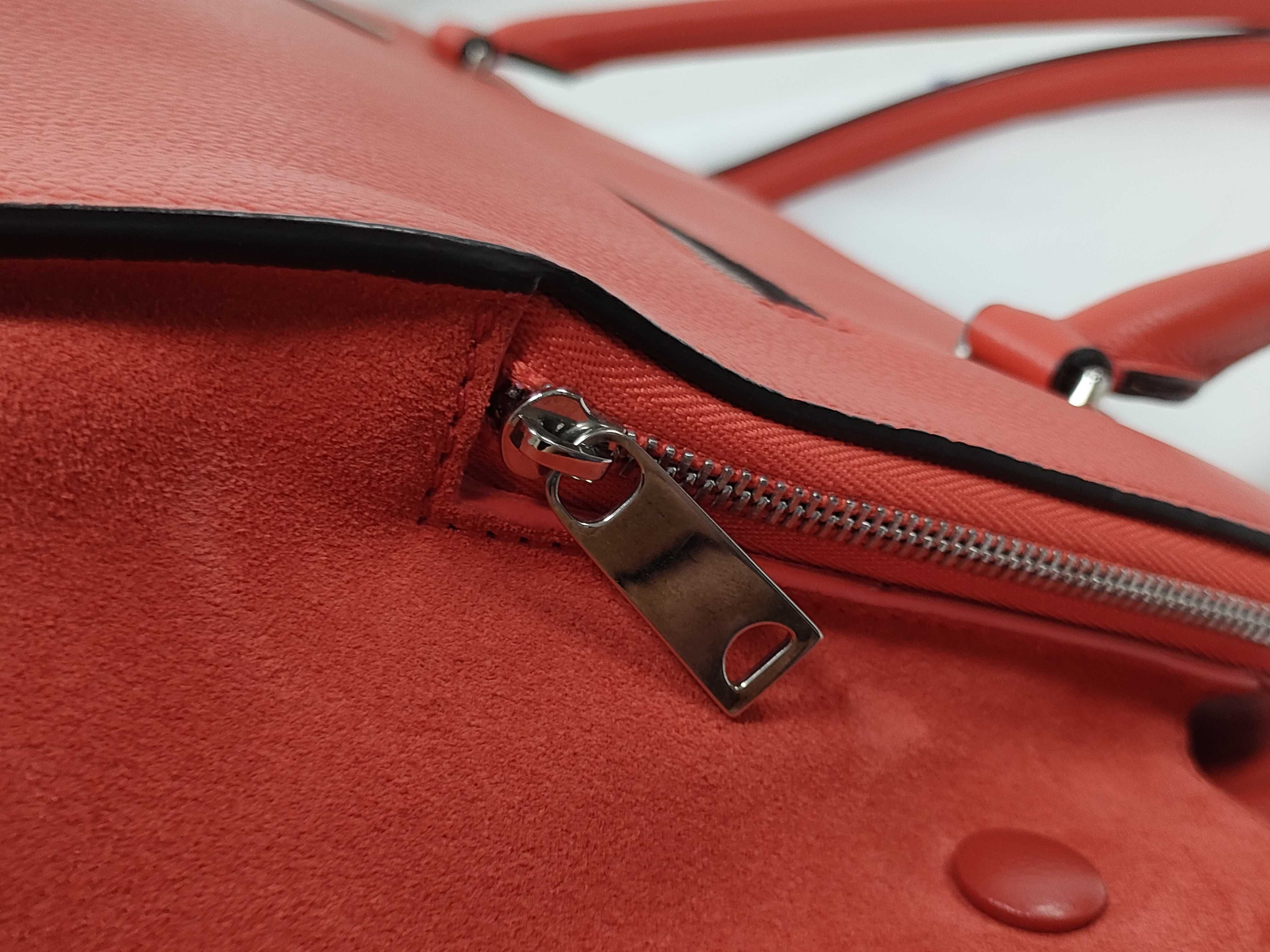 SG - Double Zip Trapeze Leather x Suede Handbag — view 8