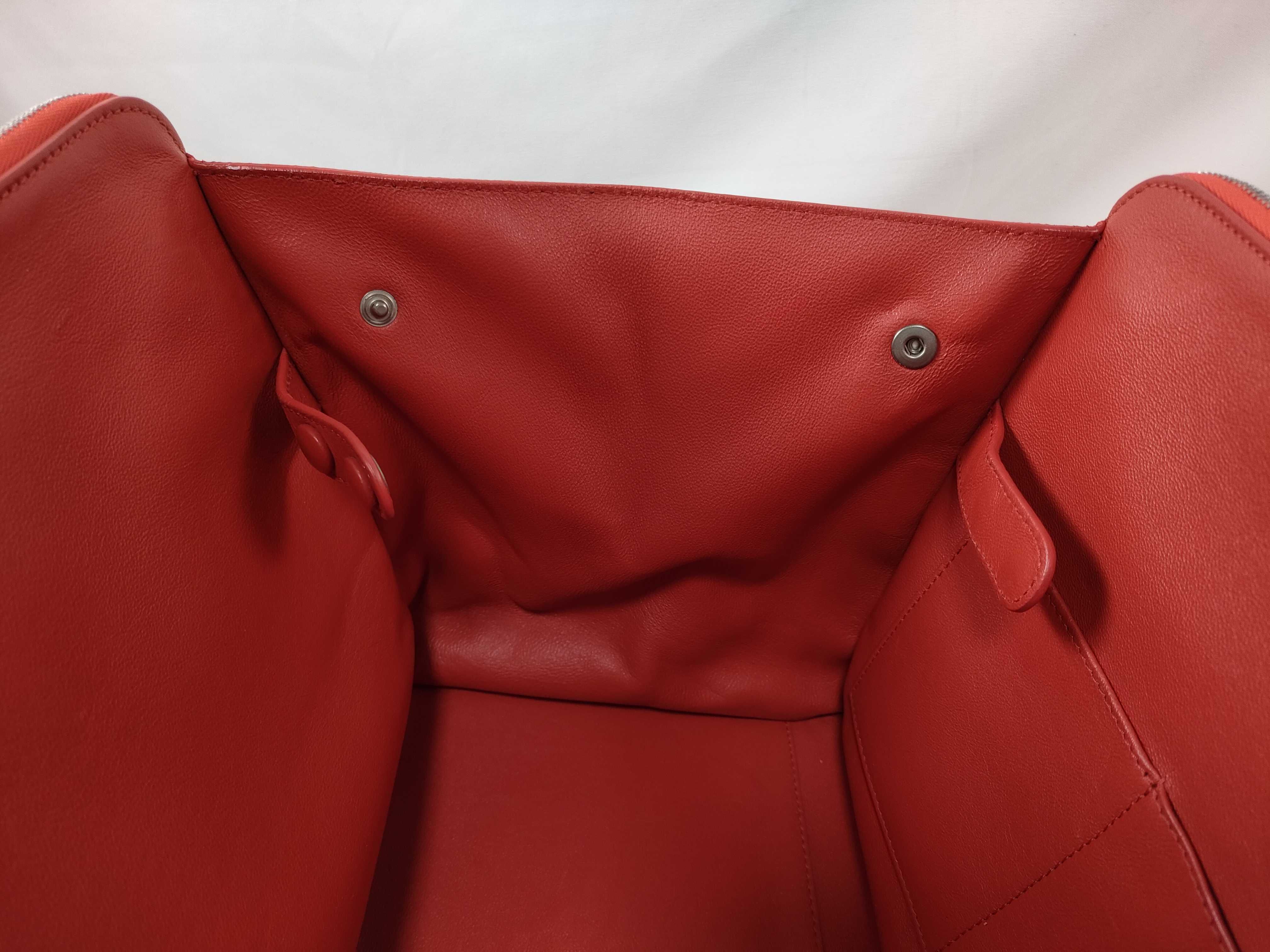 SG - Double Zip Trapeze Leather x Suede Handbag — view 10